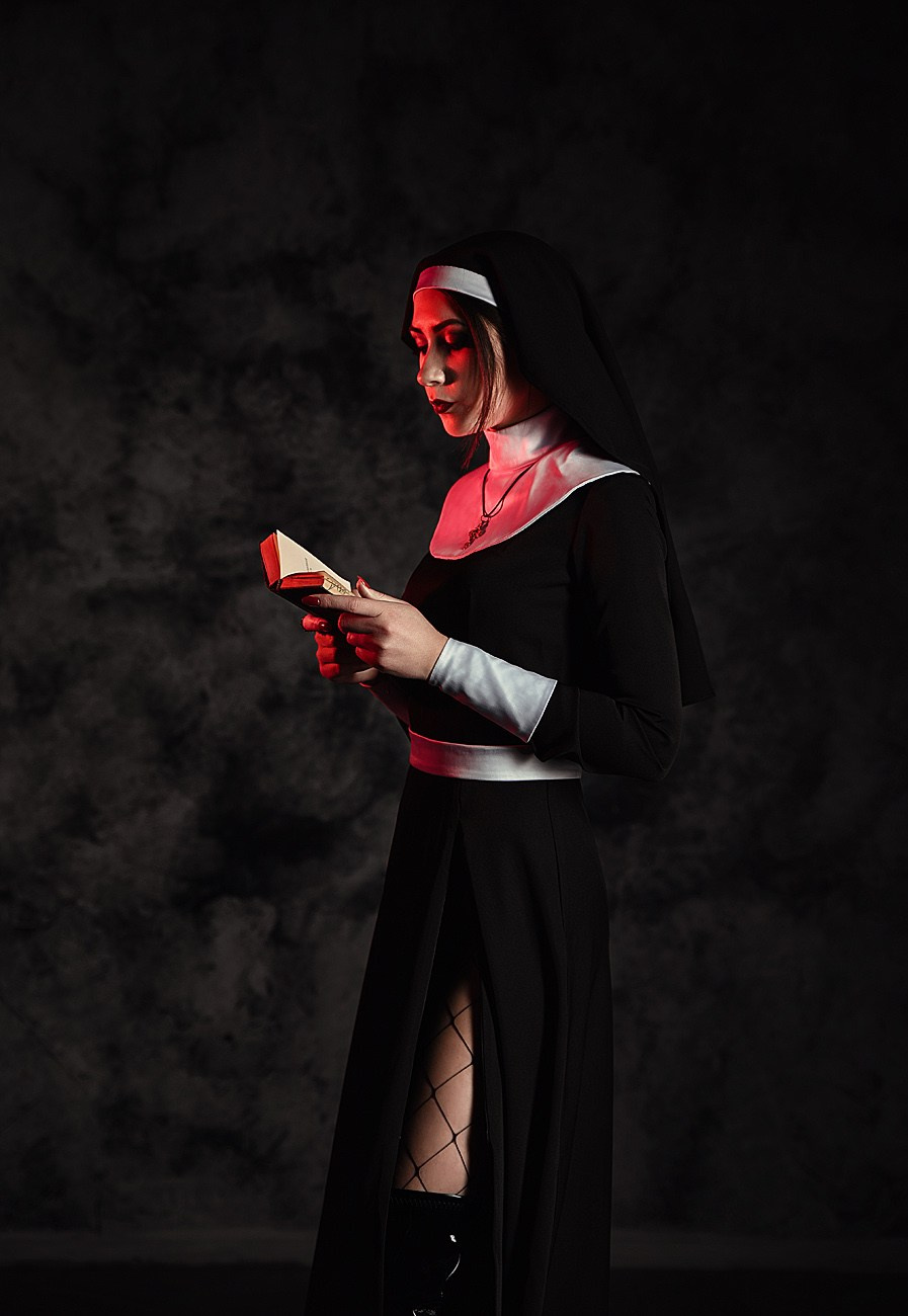 Монахиня. Свадебный и семейный фотограф в Туле Ксения Сильвер