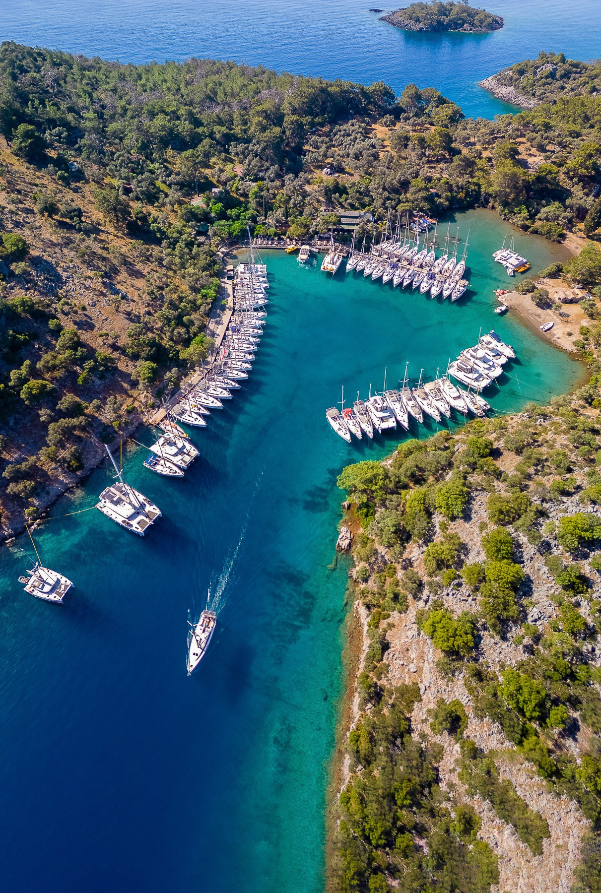 ЯХТЫ / МОРЕ / ПУТЕШЕСТВИЯ. Сложная съёмка для бизнеса b2b / Яхтенный фотограф / Корпоративные календари / Промышленная съёмка / Спортивный репортаж