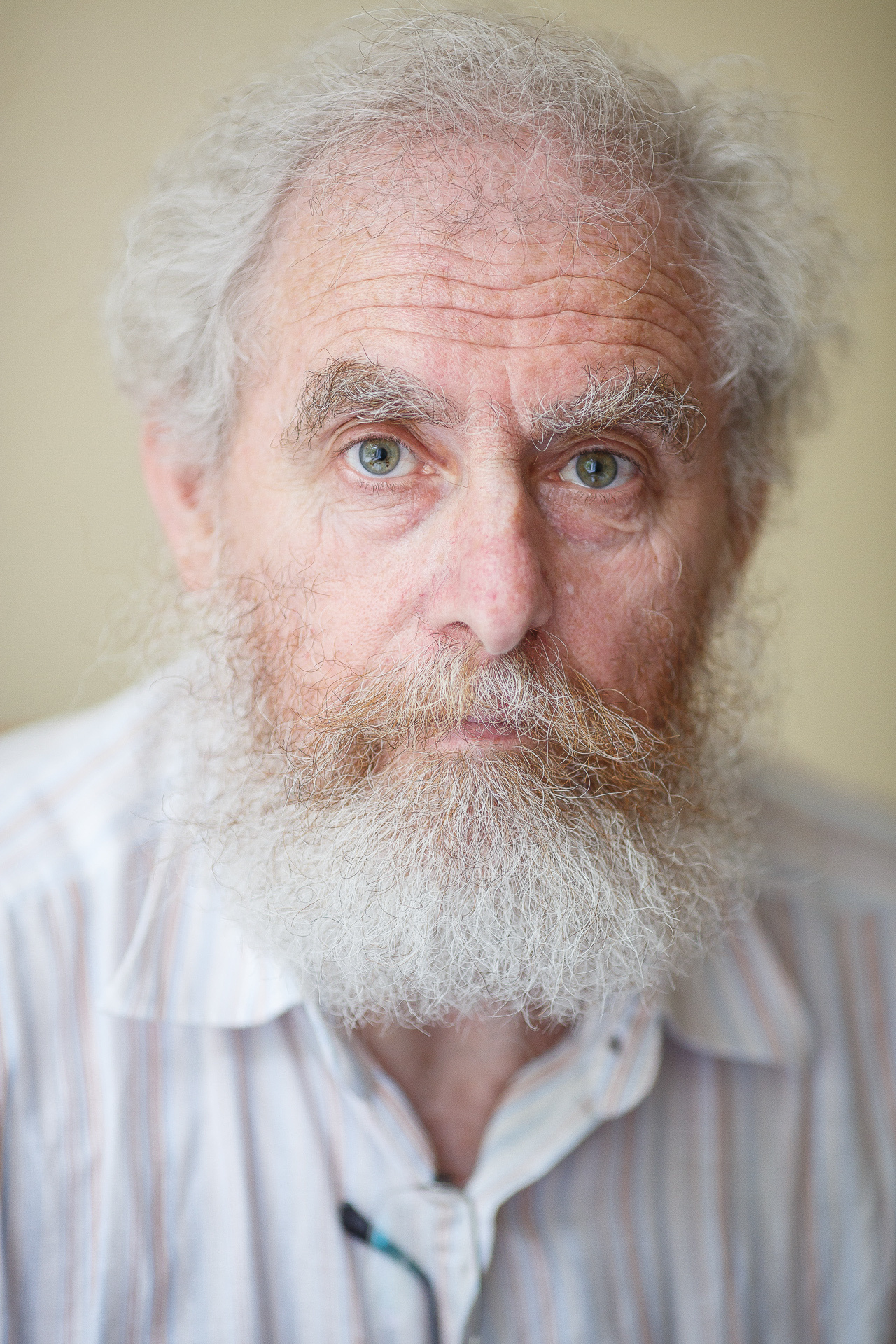 דְיוֹקָן. יבגני פלבין. צלם. תעשייה, דיווחים, חתונות, פורטרט