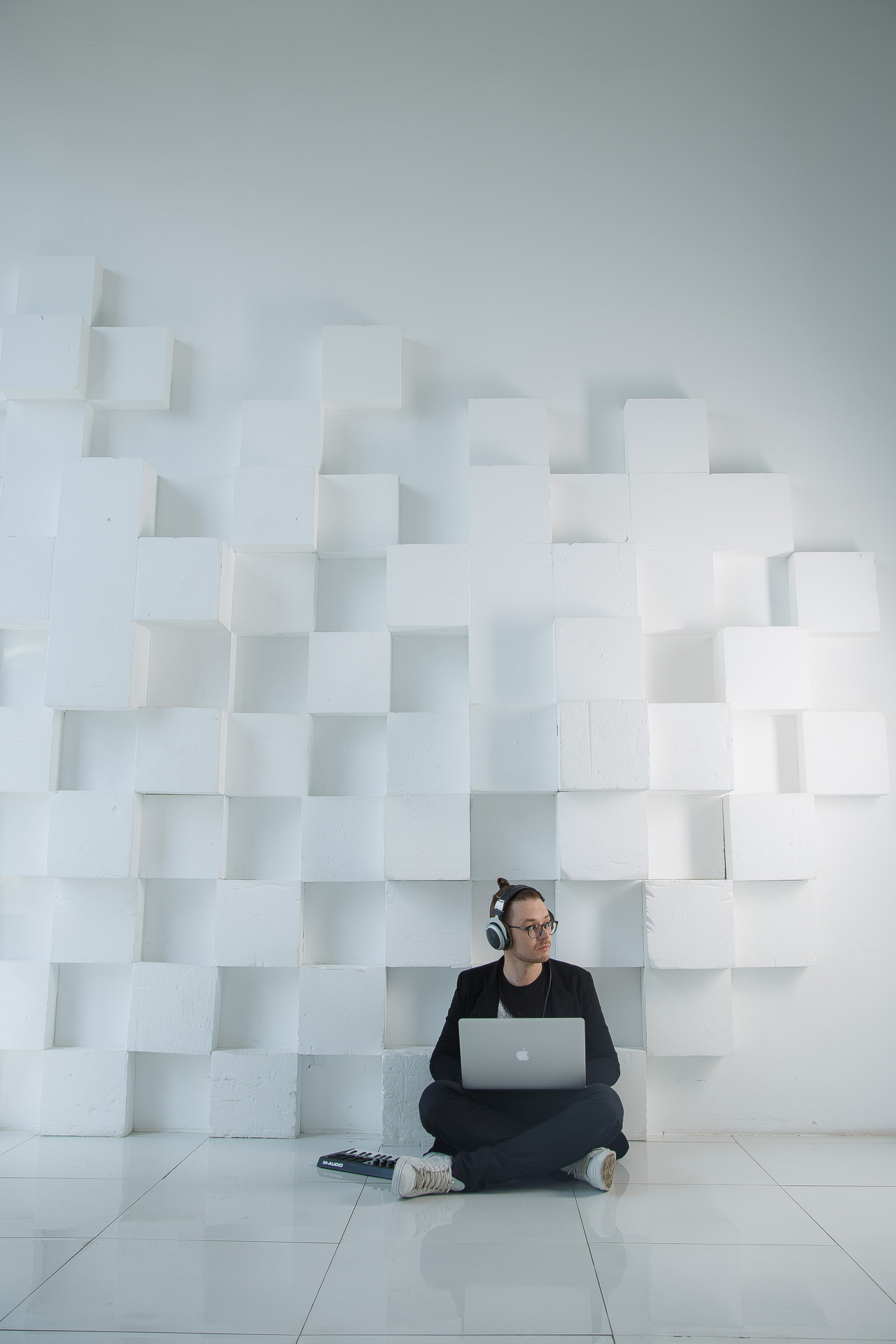 דְיוֹקָן. יבגני פלבין. צלם. תעשייה, דיווחים, חתונות, פורטרט