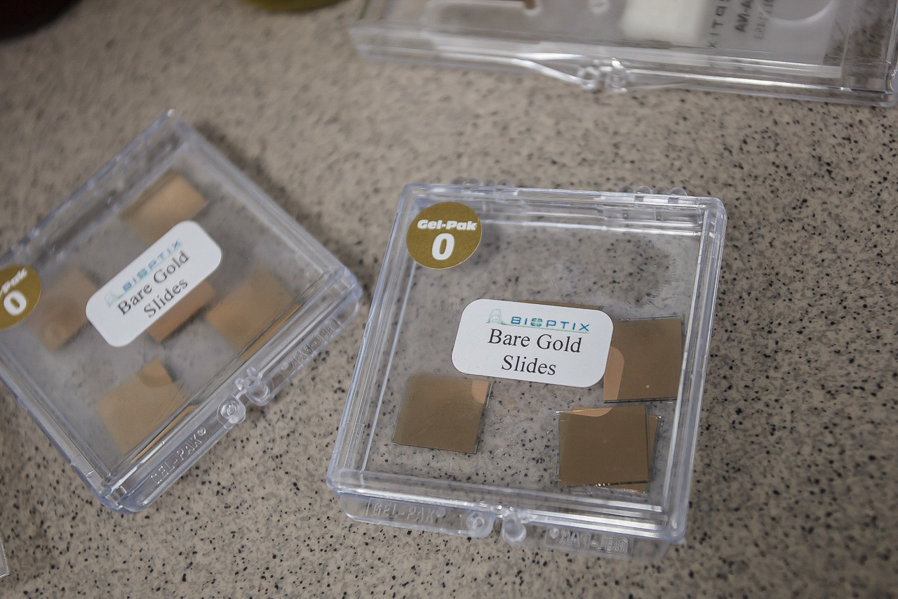 Science and laboratories. Evgeny Pelevin. Photographer. Industry, reporting, weddings, portrait