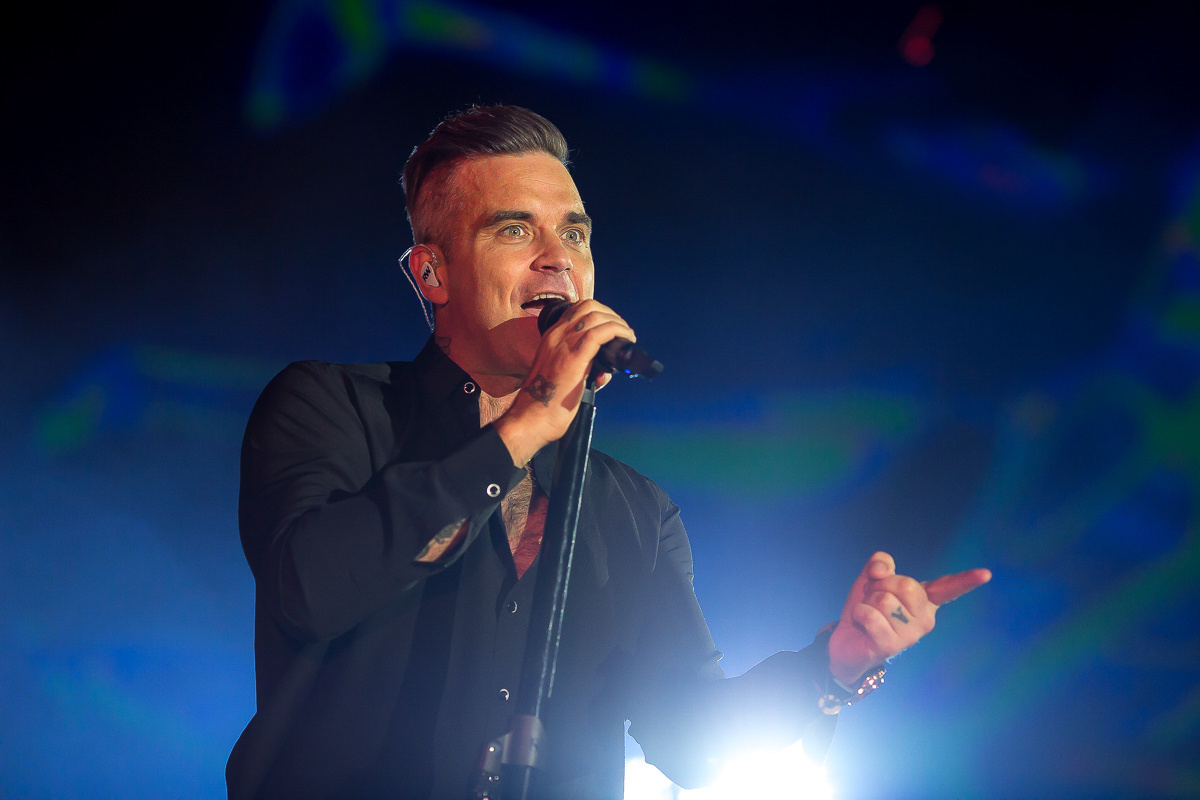 Вы можете их знать. Евгений Пелевин. Фотограф. Промышленность, репортажи, свадьбы, портрет