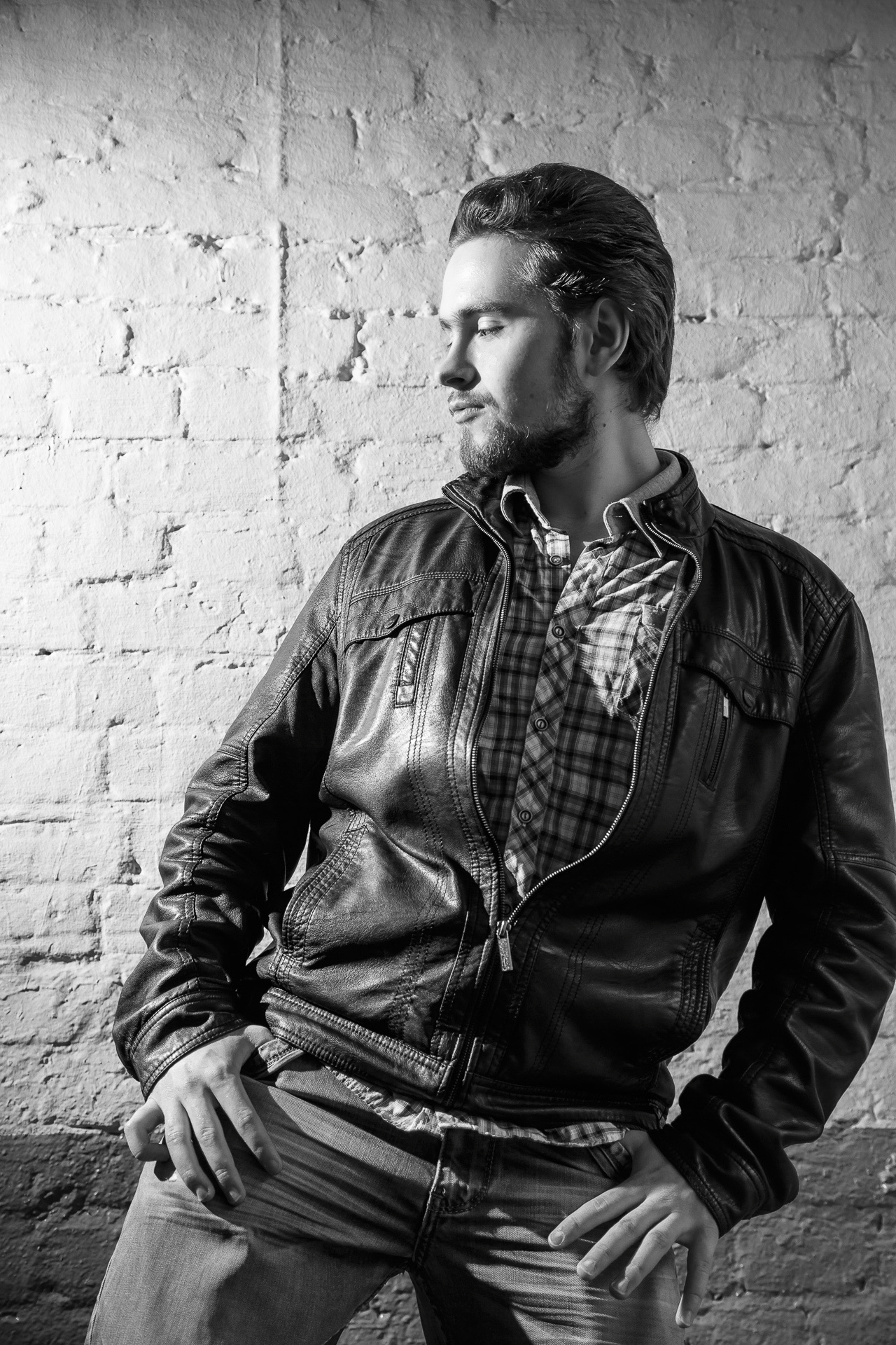 דְיוֹקָן. יבגני פלבין. צלם. תעשייה, דיווחים, חתונות, פורטרט