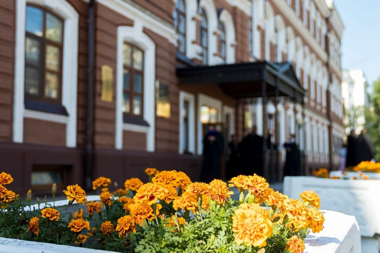 В САРАТОВСКОЙ ПРАВОСЛАВНОЙ ДУХОВНОЙ СЕМИНАРИИ ЗАВЕРШЕНА ПРИЕМНАЯ КАМПАНИЯ. Саратовское Северо-Западное благочиние