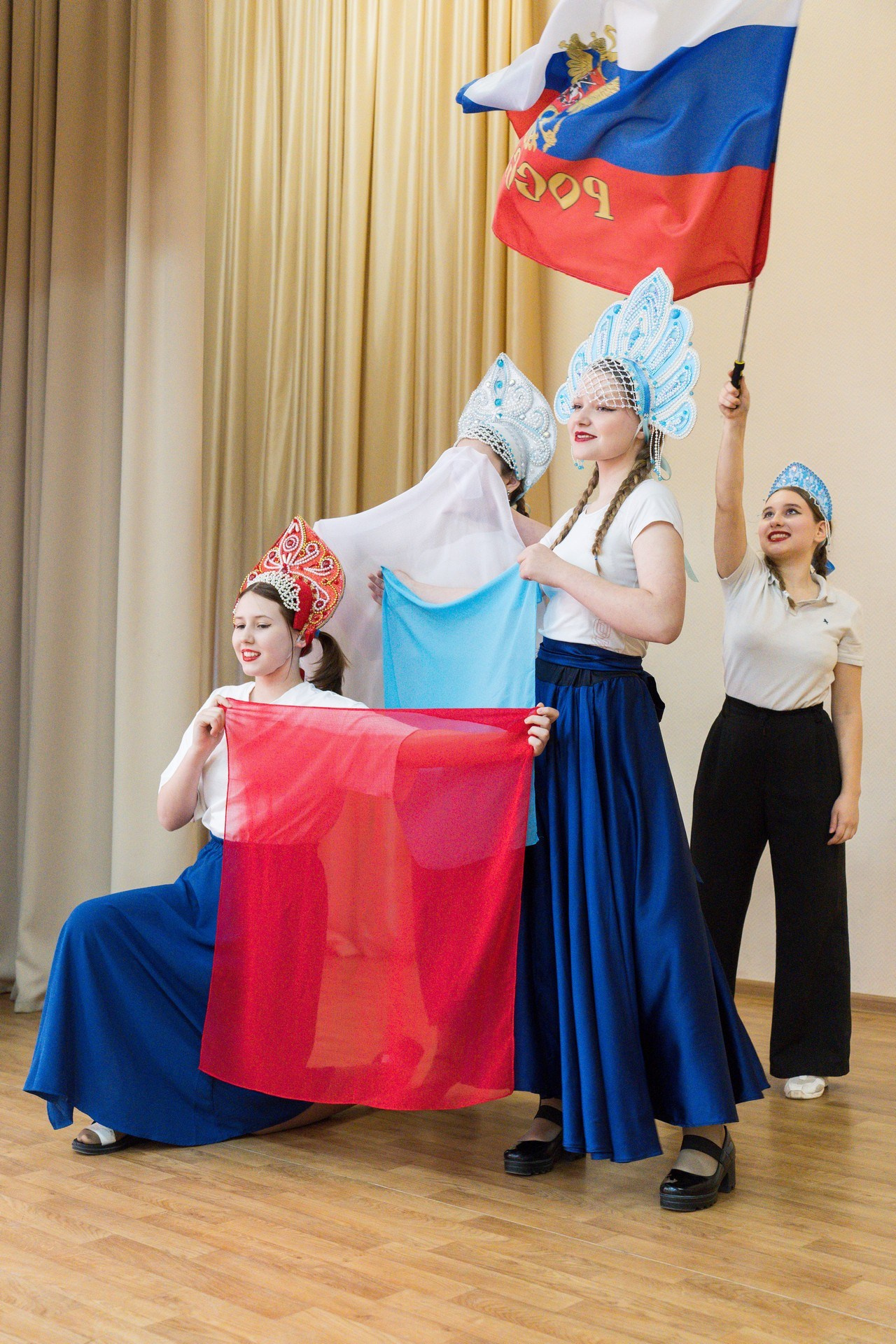 Царскосельский кутюрье. Репортажная съёмка в Санкт-Петербурге, Константин Петров