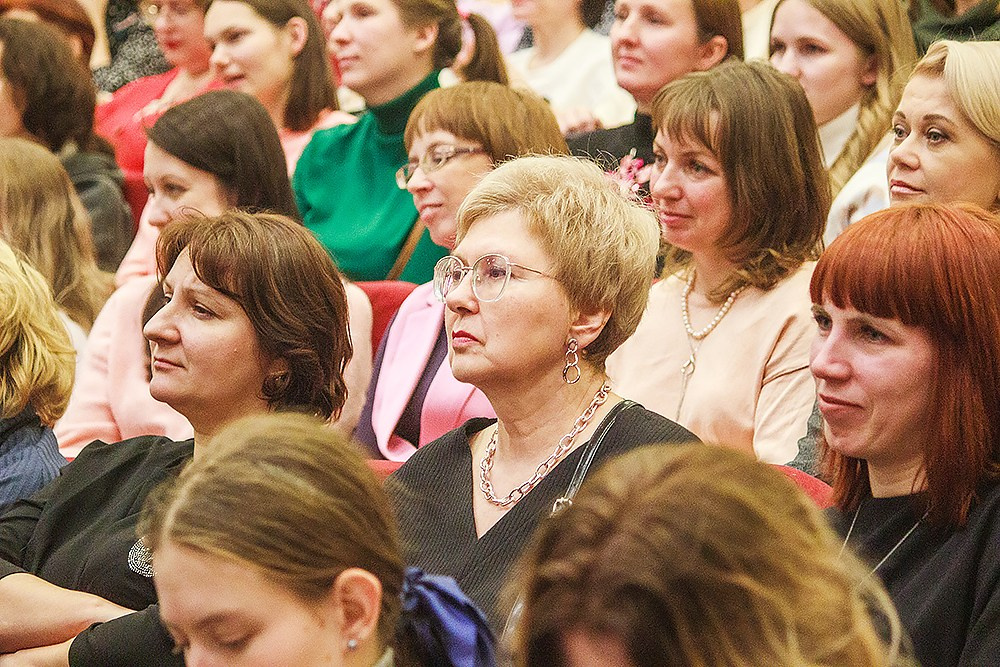 Стендап Ольги Савельевой «Всё обязательно наладится». Детский и семейный фотограф, фотограф мероприятий Нижний Новгород