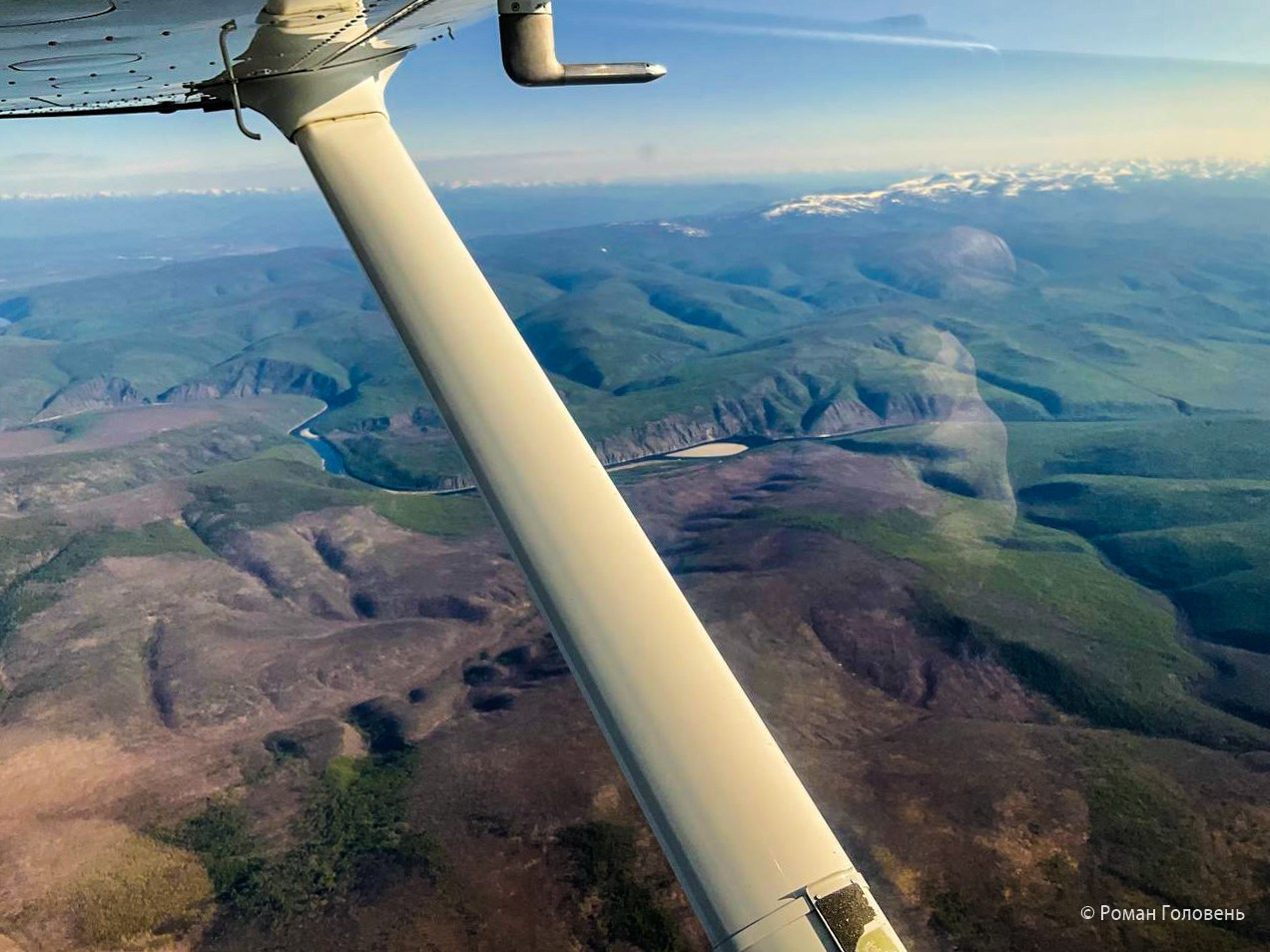 Перегон Cessna-206 из Москвы в Нерюнгри (2023г). Фотоальбом показывающий увлекательный мир авиации и мир медведей Андрея Иванова