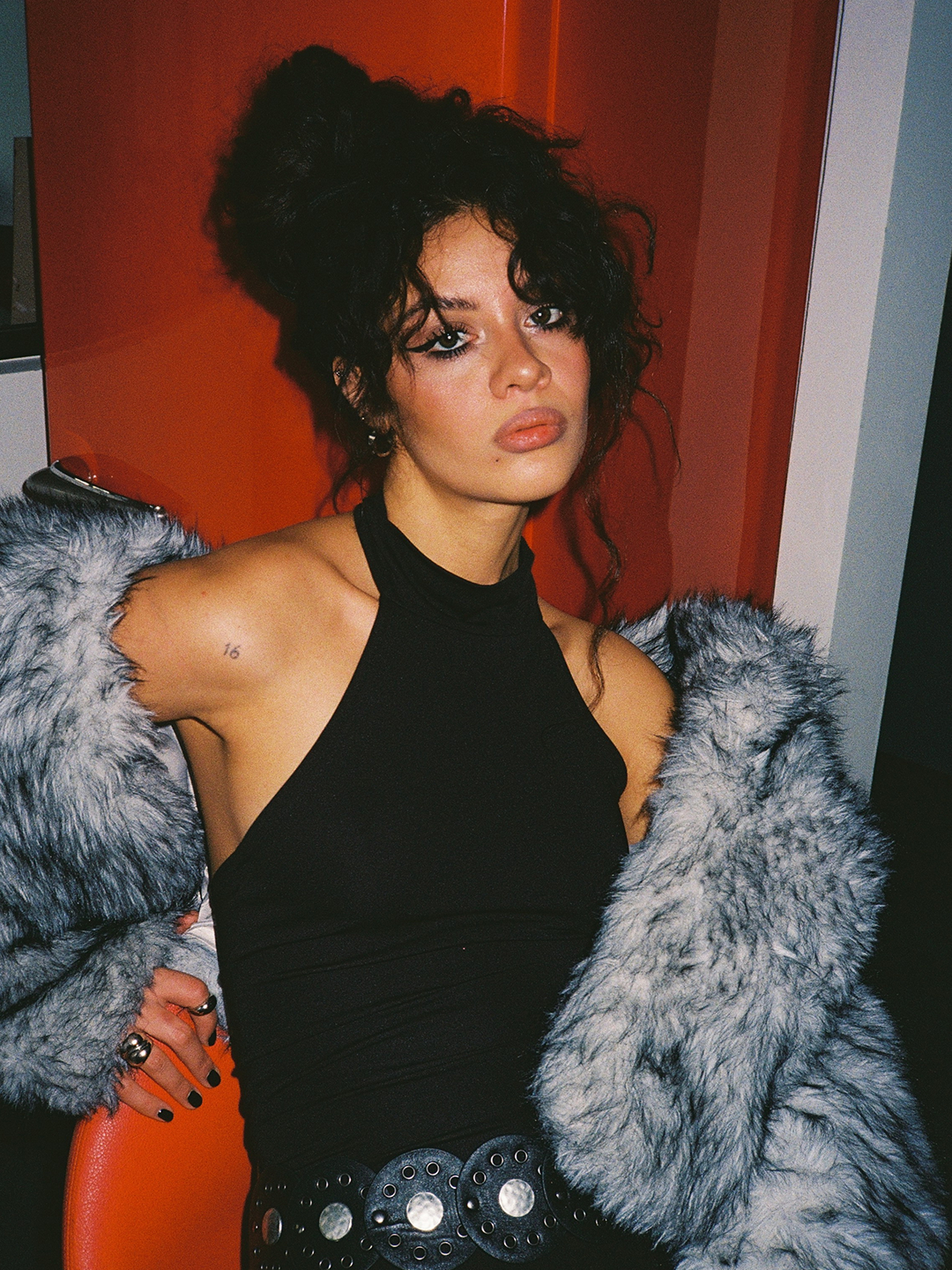 <A>. Плёночный фотограф Москва, Саша Звук