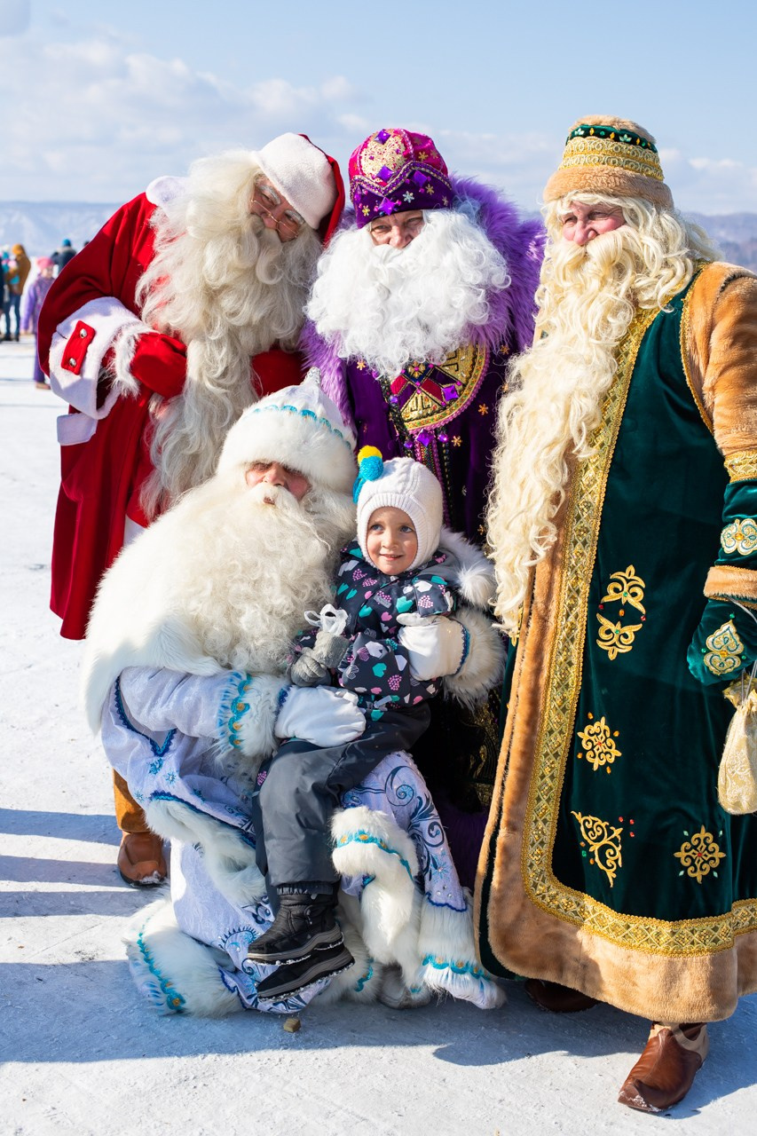 Ледяная сказка Байкала. Фотограф Наталья Кургина Слюдянка Иркутск