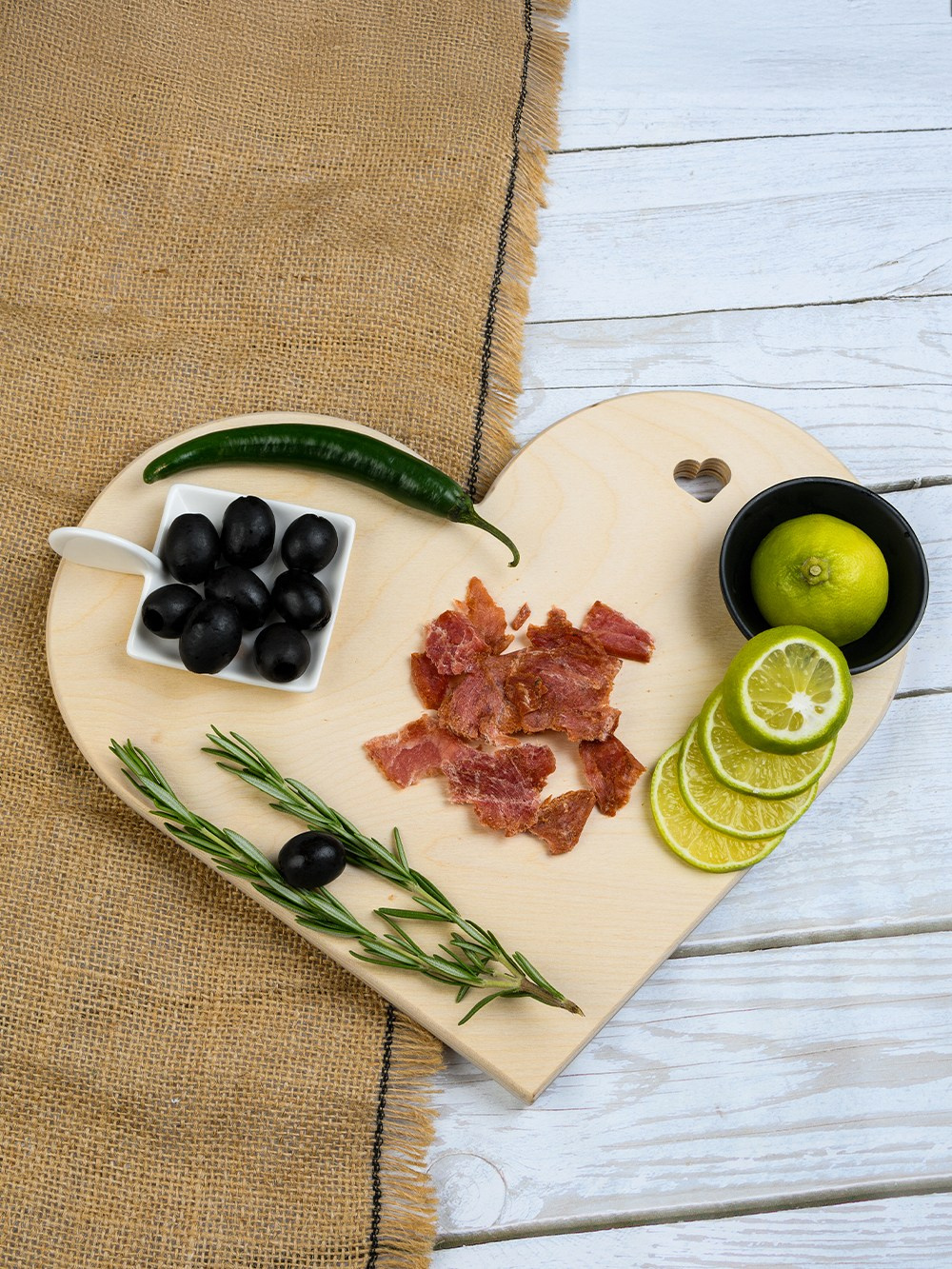 Имиджевая, концептуальная предметная фотосъёмки. Предметный, рекламный, ювелирный фотограф в Москве