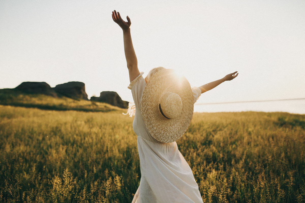 Луч солнца золотого. Соня Черных (sophieblack)