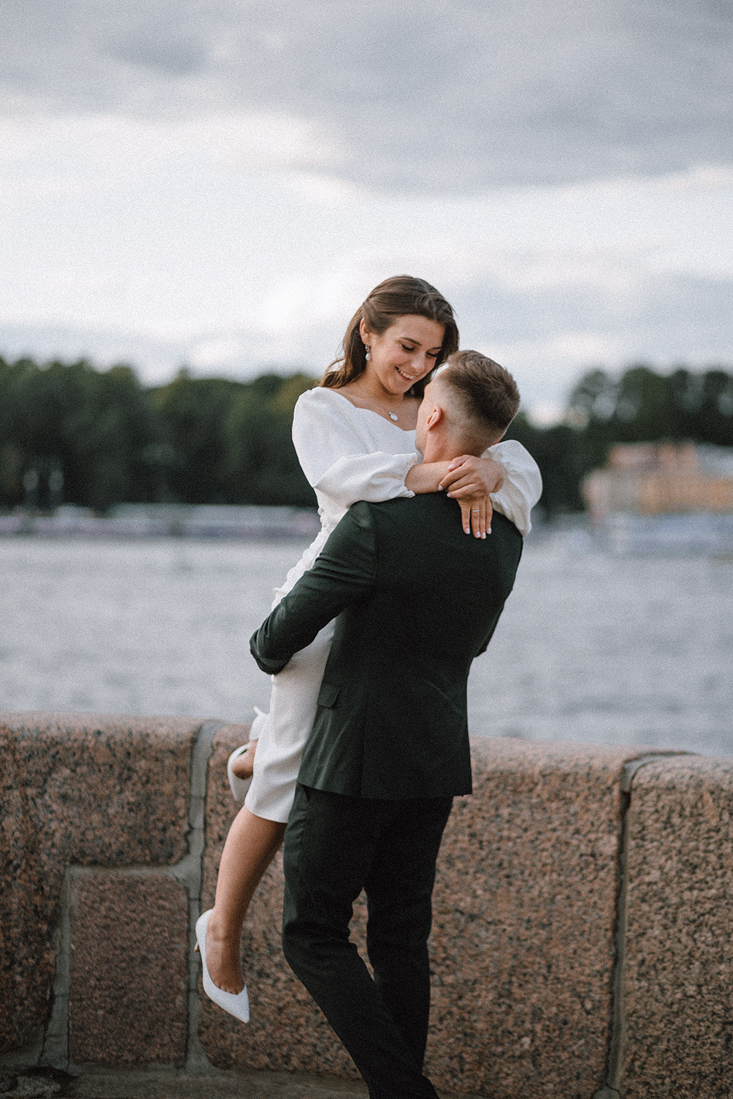 Настя + Антон (день росписи и день свадьбы). Лайфстайл фотограф в Чебоксарах и Санкт-Петербурге Тоня Бекнёва