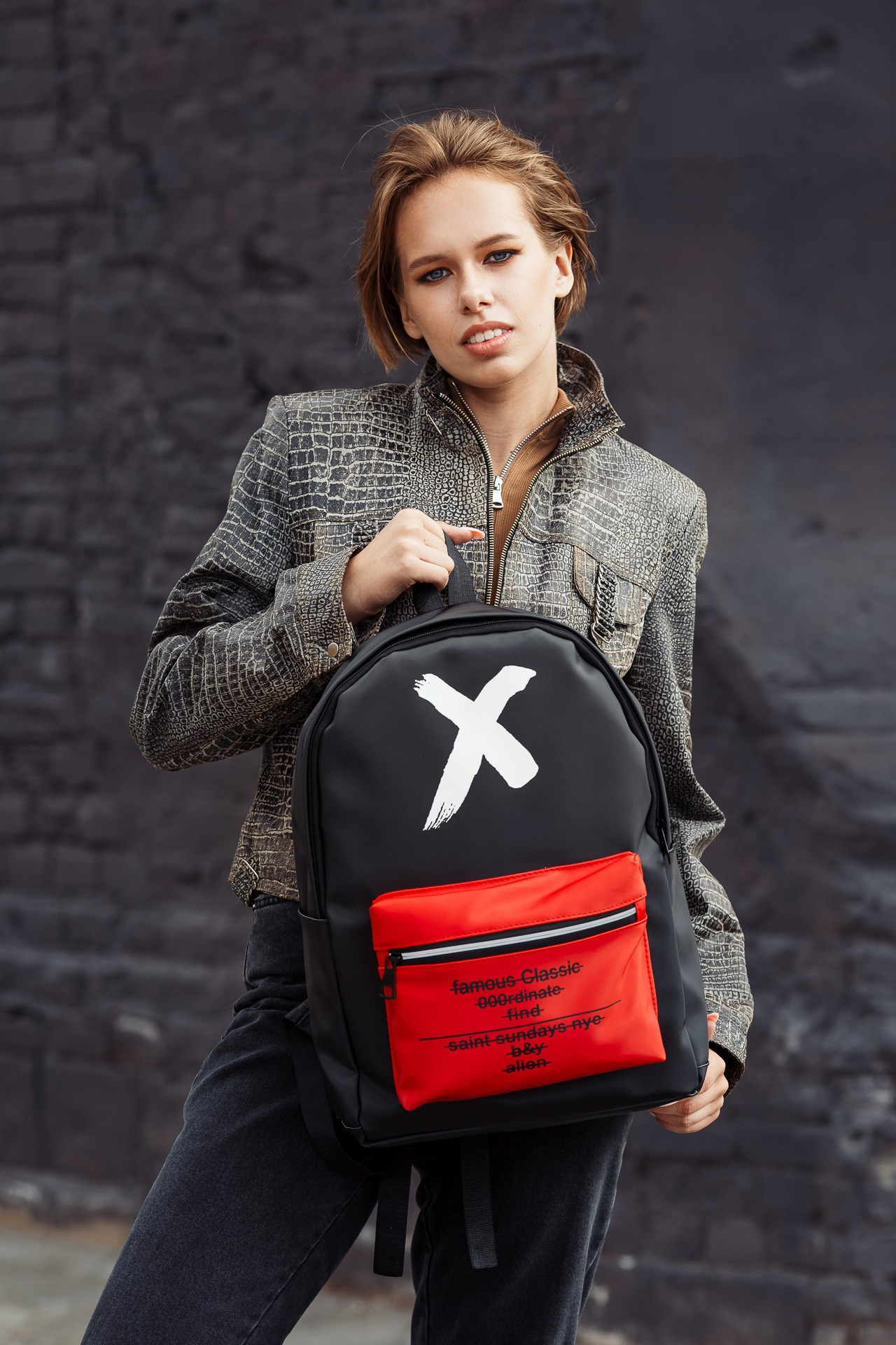 WB OZON Рюкзаки. Фотосъёмка для бизнеса — предметное фото, репортаж с мероприятий, портреты людей, съёмка интерьера и экстерьера