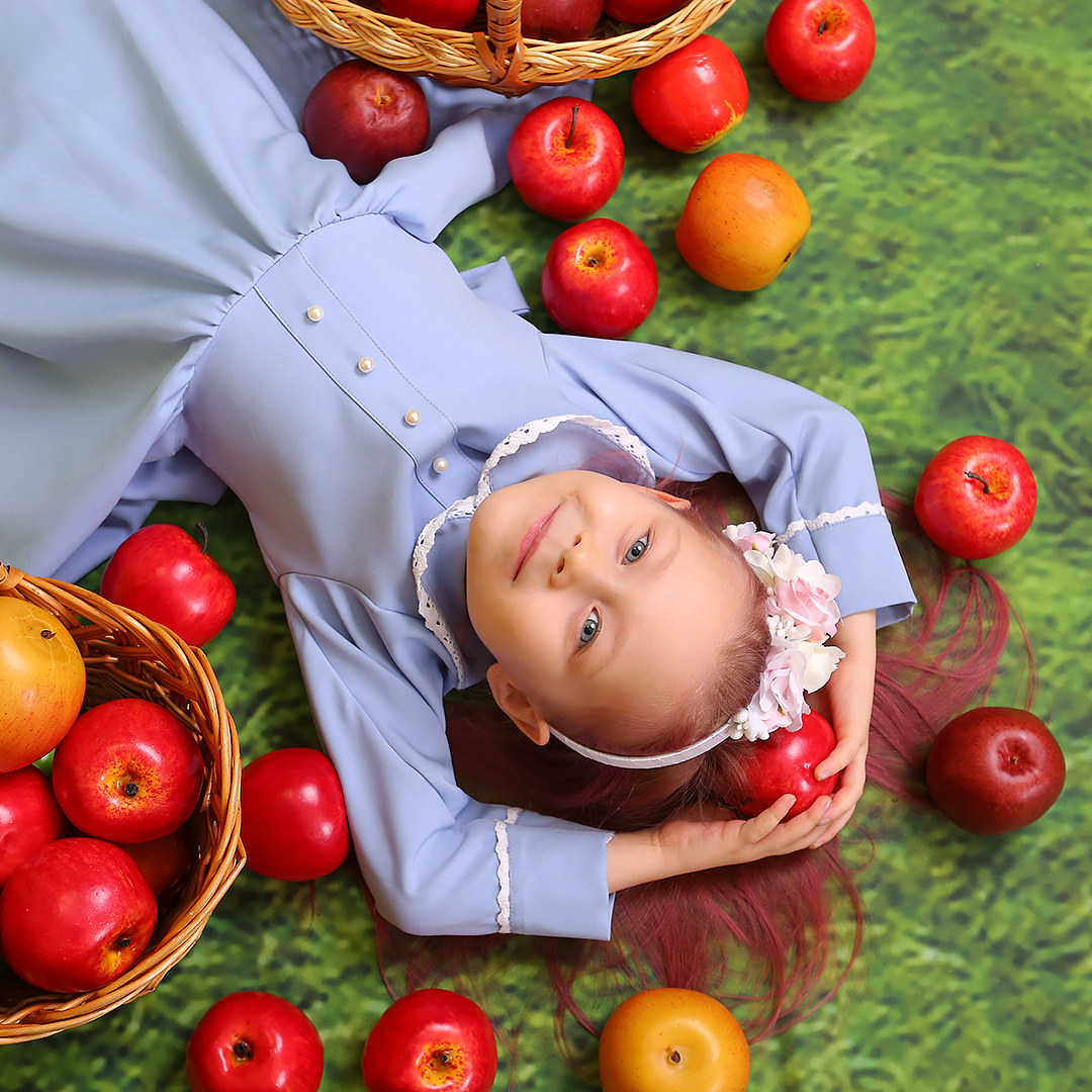 Яблоневый сад. Студия детской и семейной фотографии 12кадров