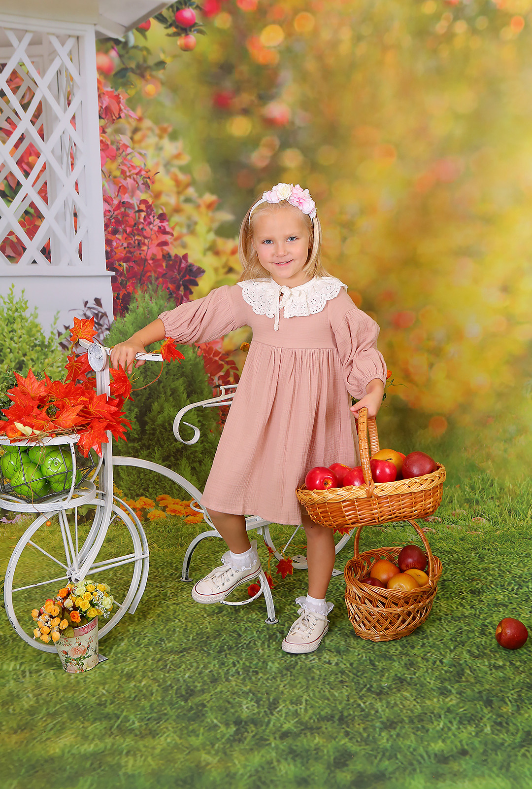 Яблоневый сад. Студия детской и семейной фотографии 12кадров