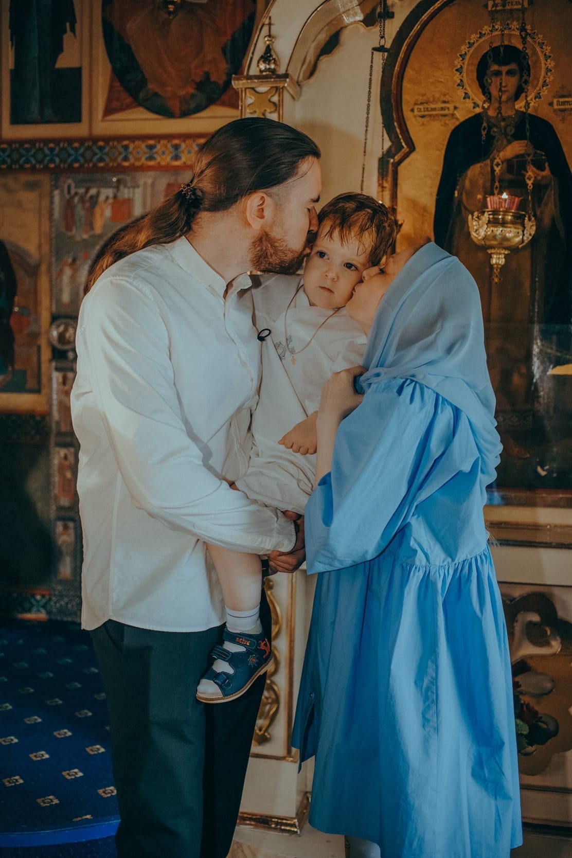 Таинство крещения. Фотограф Мальнева Юлия в Липецке, в Москве. Фотостудия MARU в Липецке