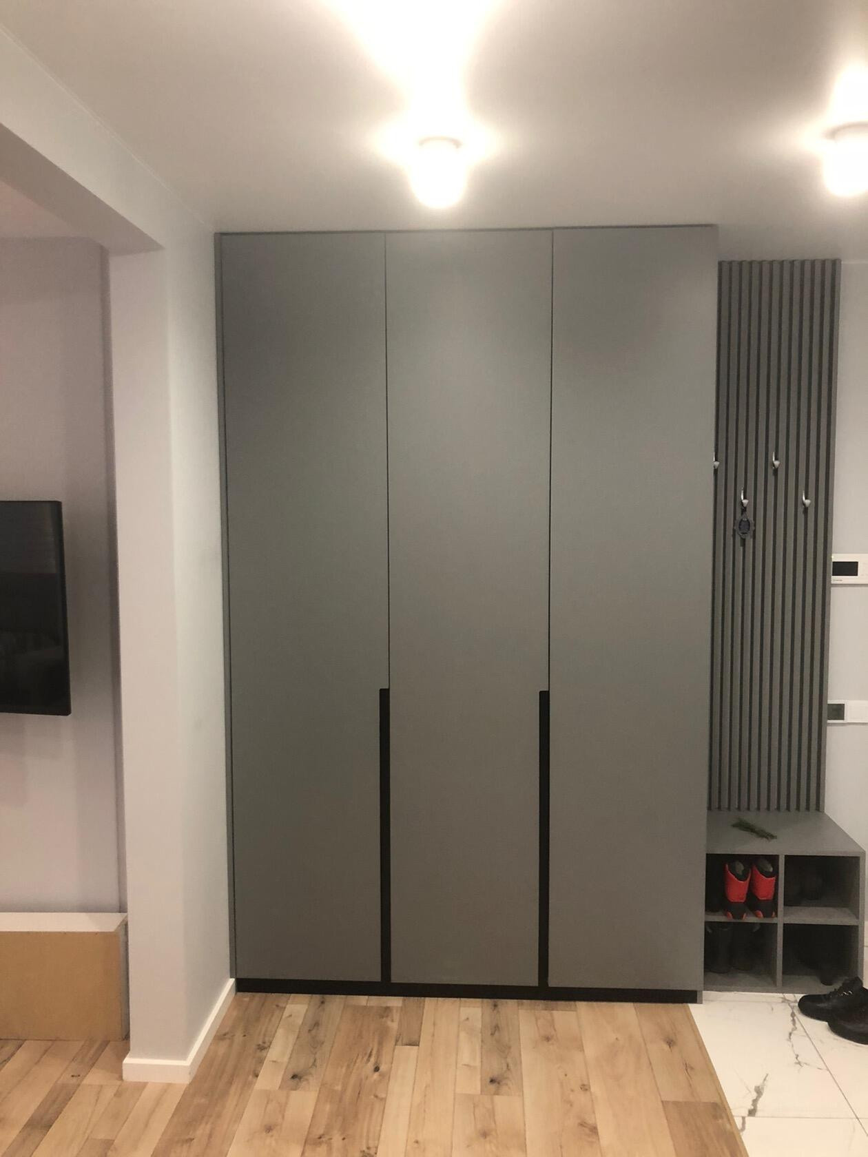 Прихожая. Производство корпусной мебели по индивидуальным проектам