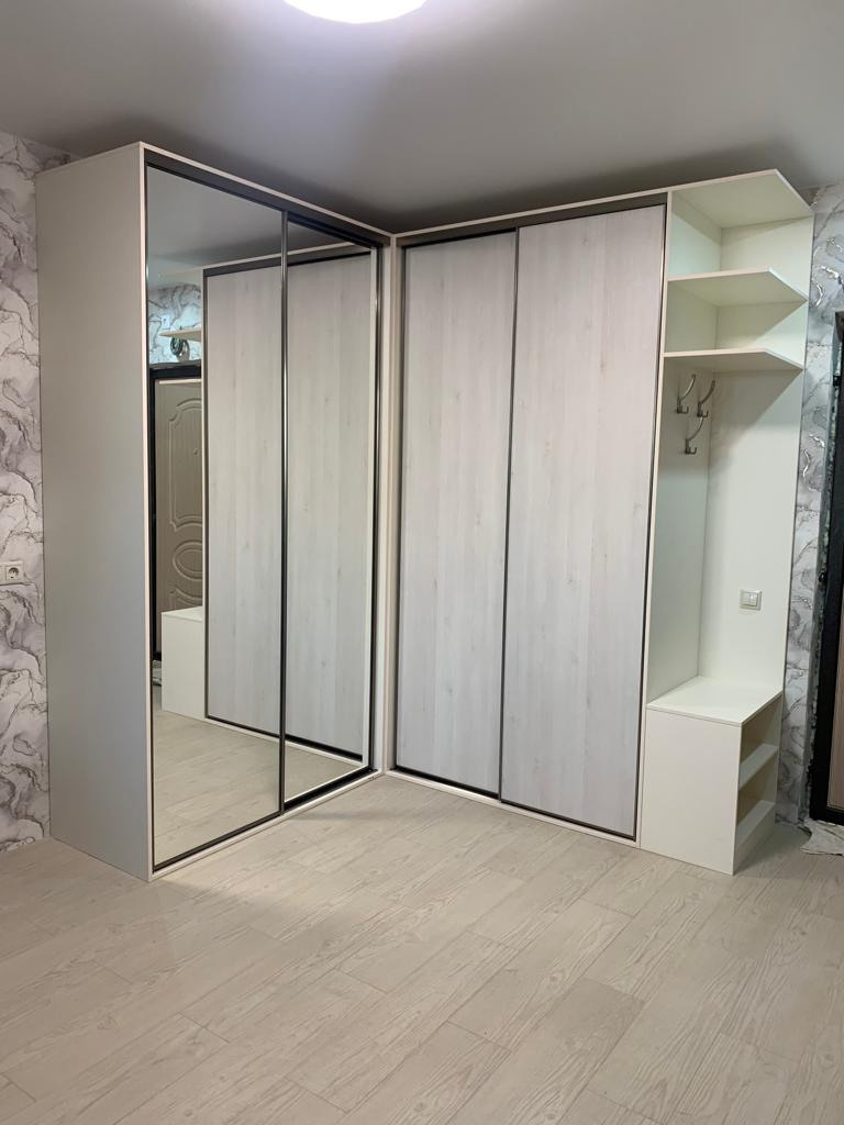 Прихожая. Производство корпусной мебели по индивидуальным проектам