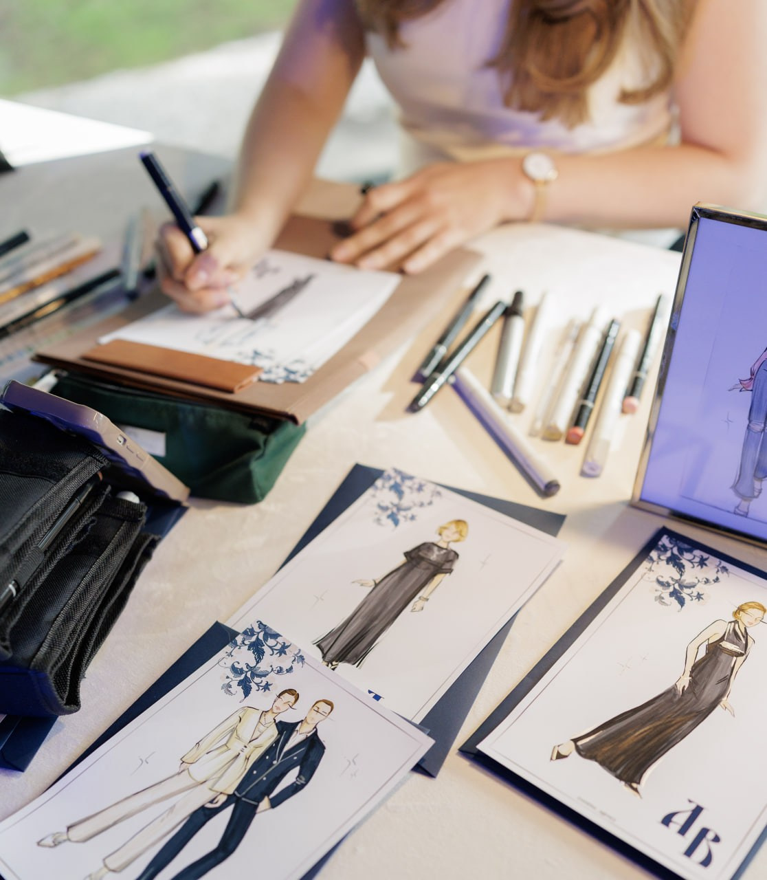 Профессиональные ивент-иллюстраторы эвентисс на мероприятиях. Eventiss art agency| Художники и арт-услуги на мероприятие Москва и МО