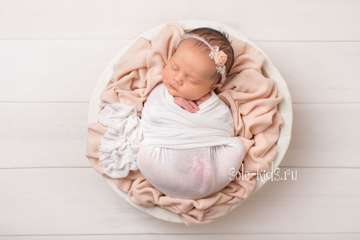 Фотосессия новорожденной Варвары. Фотограф новорожденных в Екатеринбурге Анастасия Быдзина