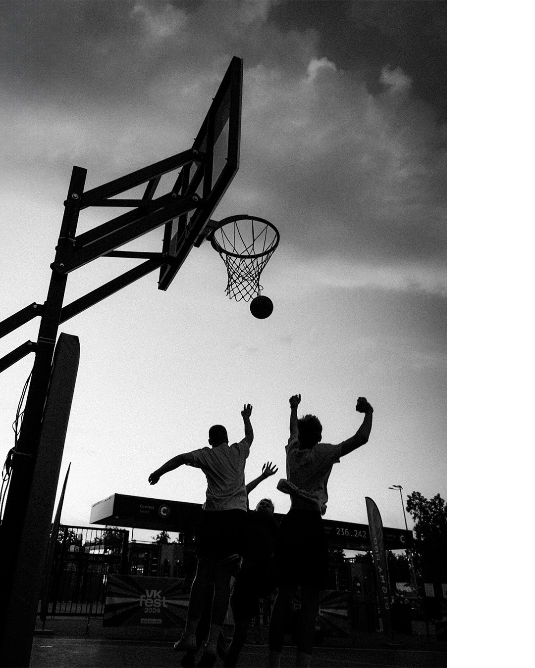 Сюжетный и репортажный фотограф, Миша Муромцев