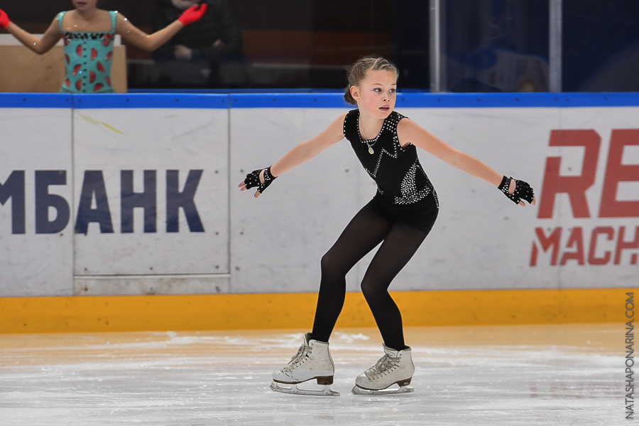 Дарья Сычугова сезон 2019/2020. ФК Фотограф в Санкт-Петербурге Наталья Понарина