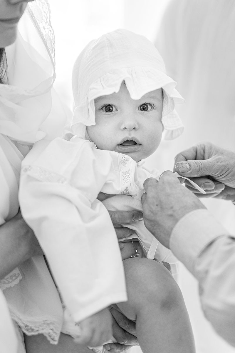 — Таинство Крещения (Чёрно-белый). Детский и семейный фотограф Домодедово