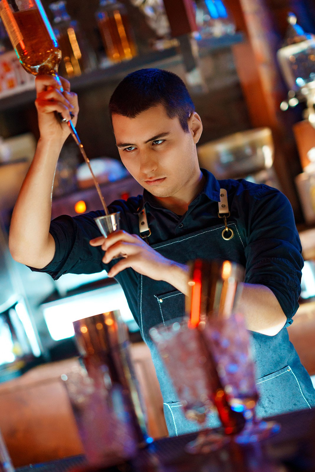 КЛУБНЫЙ И РЕСТОРАННЫЙ РЕПОРТАЖ. Фотограф и видеограф для бизнеса в Москве — фуд, рестораны, интерьер, контент | Sizov Studio