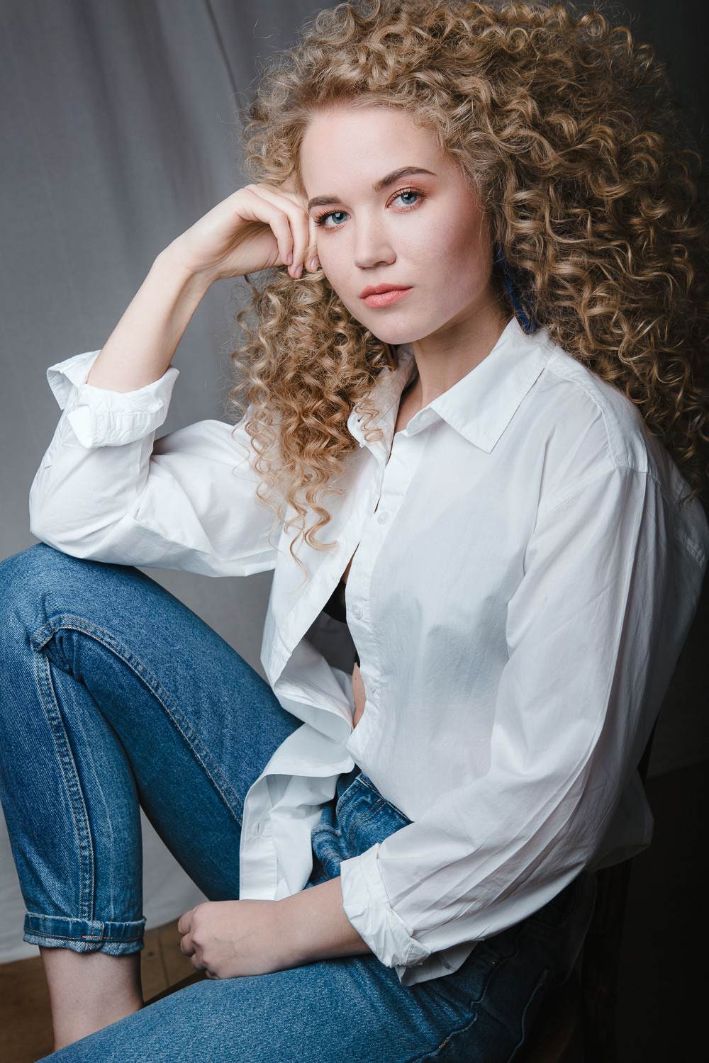 женский портрет в Смоленске