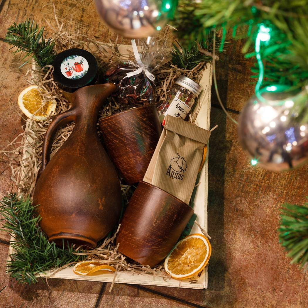 Фотосъёмка новогодних подарков для кафе Addis. Профессиональный фотограф в Санкт-Петербурге. Сергей Пушкин