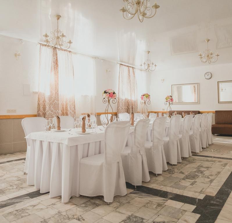 Отели и гостиницы для фотосессий: аренда номеров и помещений. Фотограф Опыт Качество Скорость Горный Алтай Барнаул