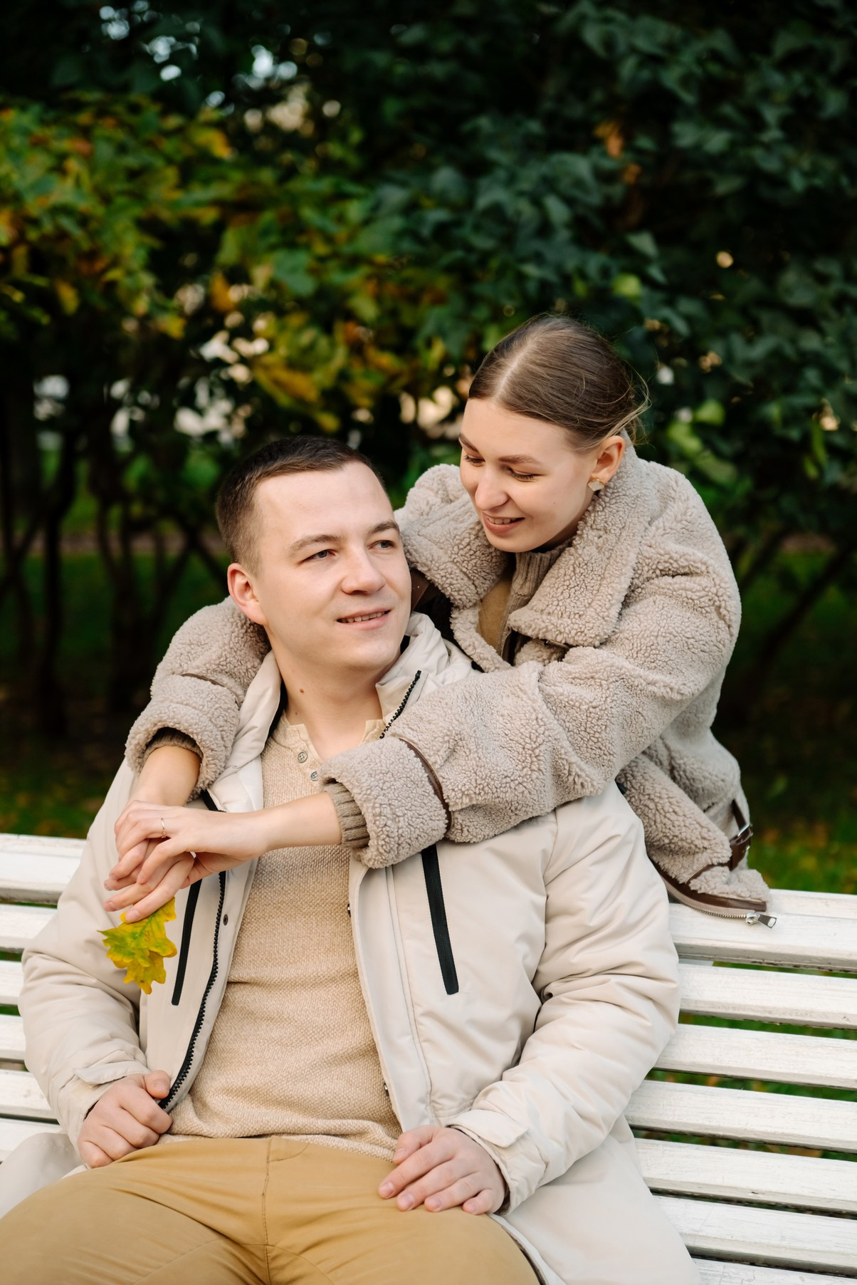 Осенняя фотосессия с парнем в Питере в центре города. Свадебный и сеейный фотограф в Санкт-Петербурге Елена Худякова