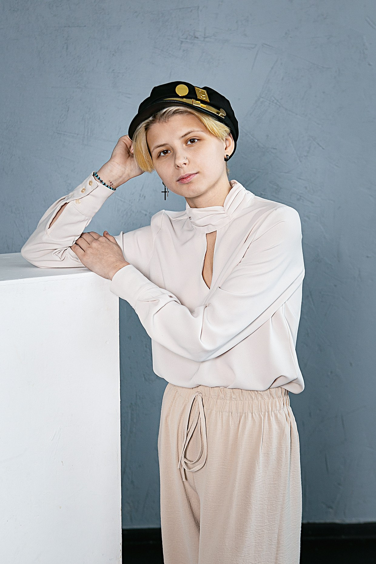 Выпускные фотоальбомы в Омске. Школьный фотограф в Омске, 1 класс, 4 класс, 9 класс, 11 класс, выпускной, выпускной в детском саду. Фотограф Наталья Стаг в Омске. Фотографирую в разных стилях в разных студиях, а так же в школах и садах. Печатаю выпускные фотоальбомы