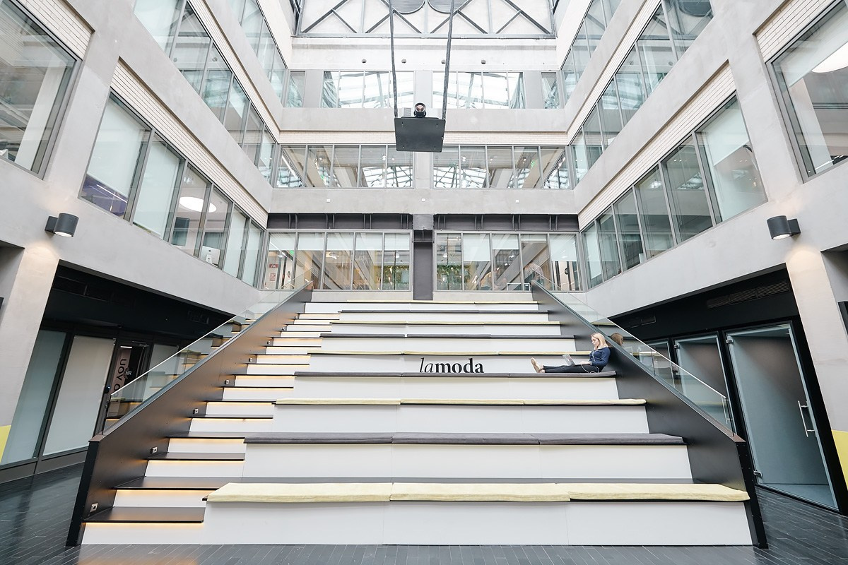 Офис Lamoda. Репортажный фотограф в Москве Вадим Францев