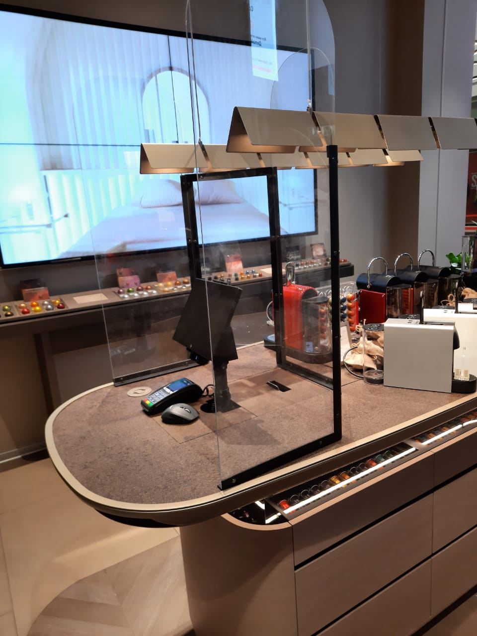 NESPRESSO. KUDGO Производственная компания