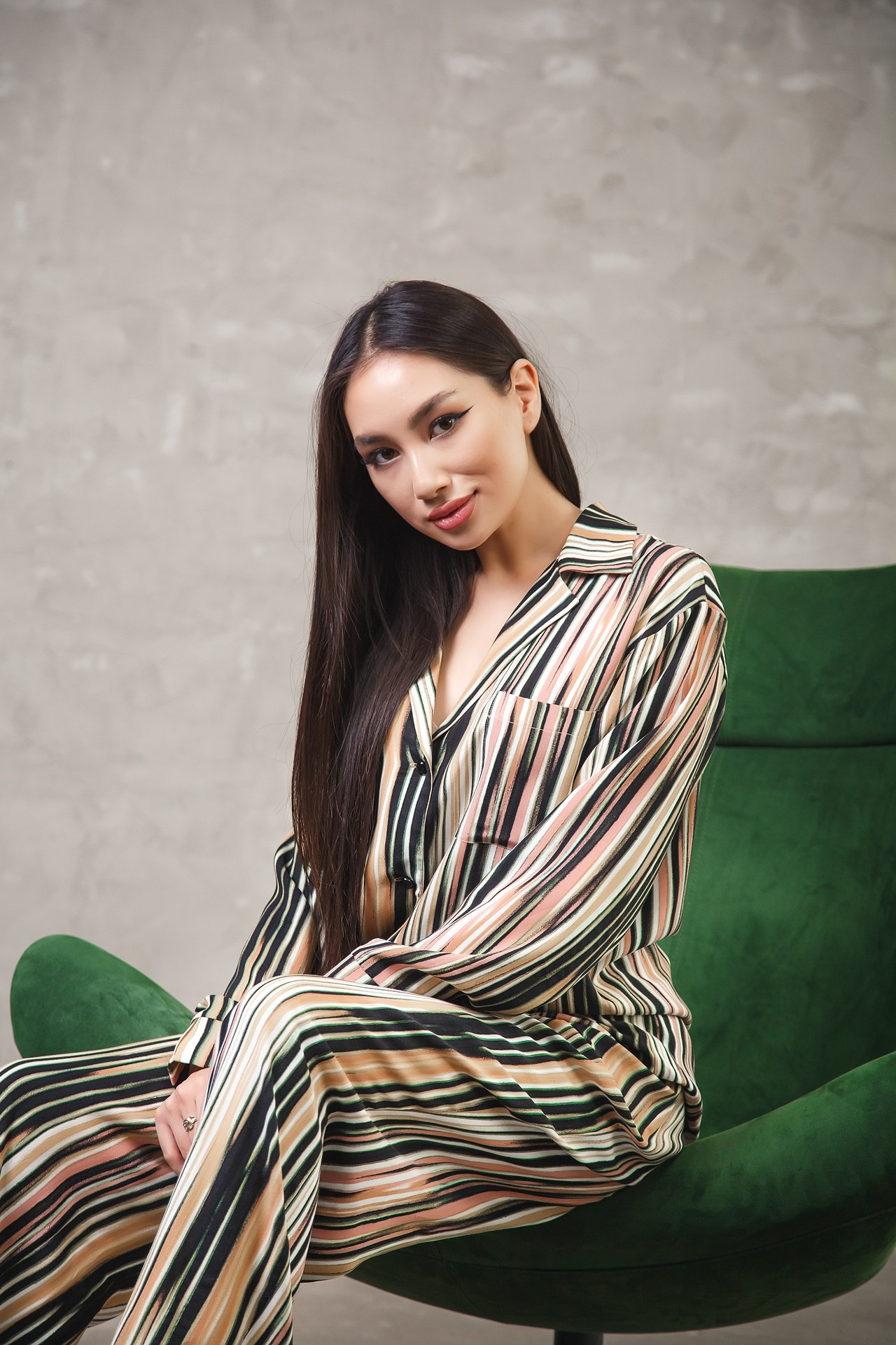 Реклама женской одежды. Натан Супервайзер по Продакшену