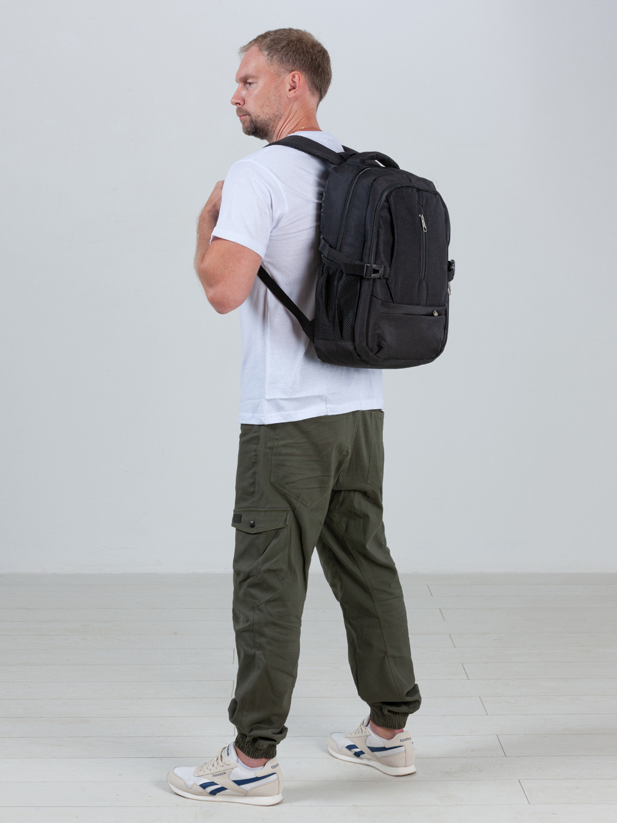 Предметная фотосъемка Москва. Михаил Папулян, каталожная съемка. Сборные фотосъёмки в Москве. фотосессии одежды.фотограф