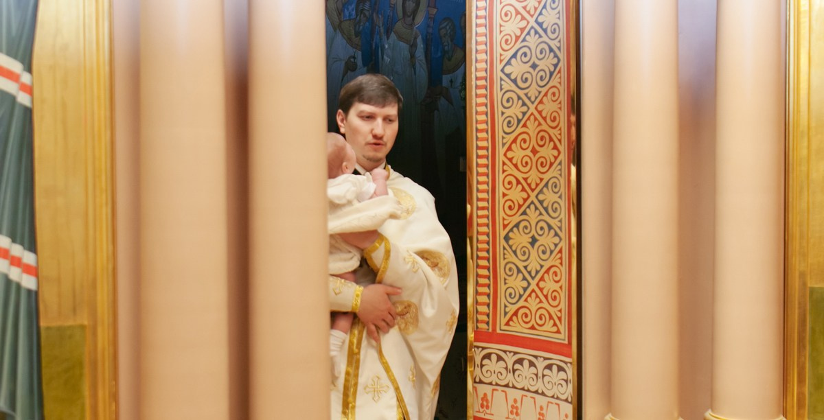 Крещение Казанская церковь Воскресенского Новодевичьего монастыря. Фотограф на крещение в Санкт Петербурге