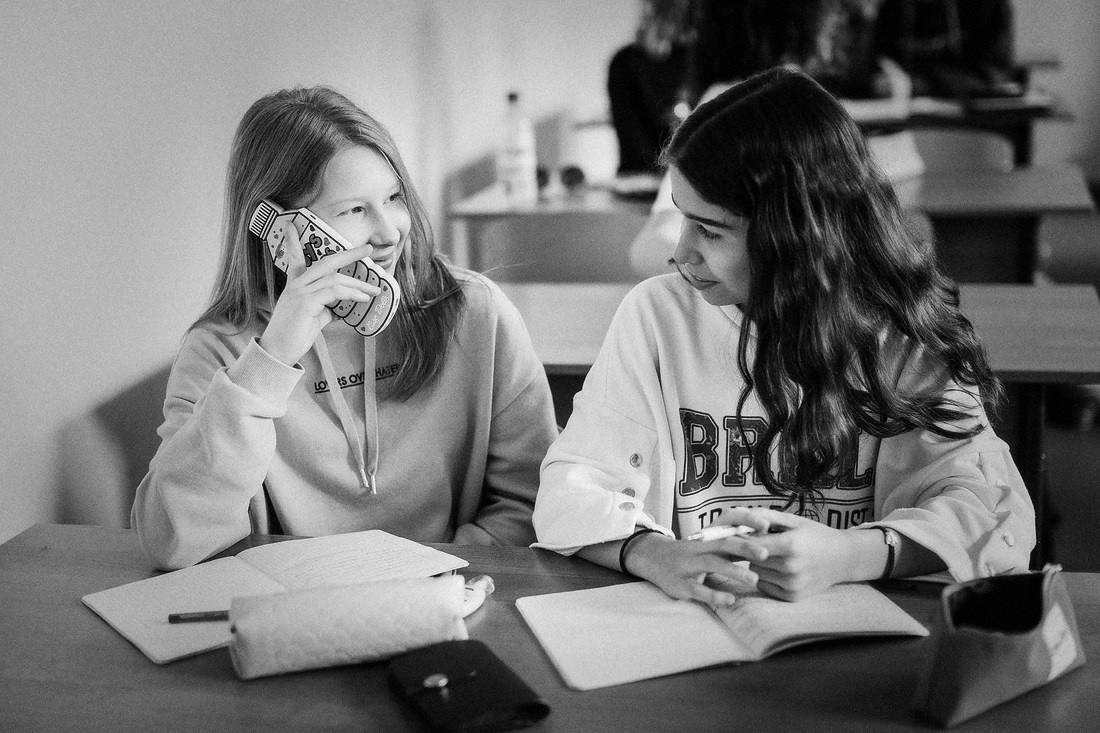 Фоторепортаж со школьного урока 4-го класса. Репортажный фотограф Борис Геер