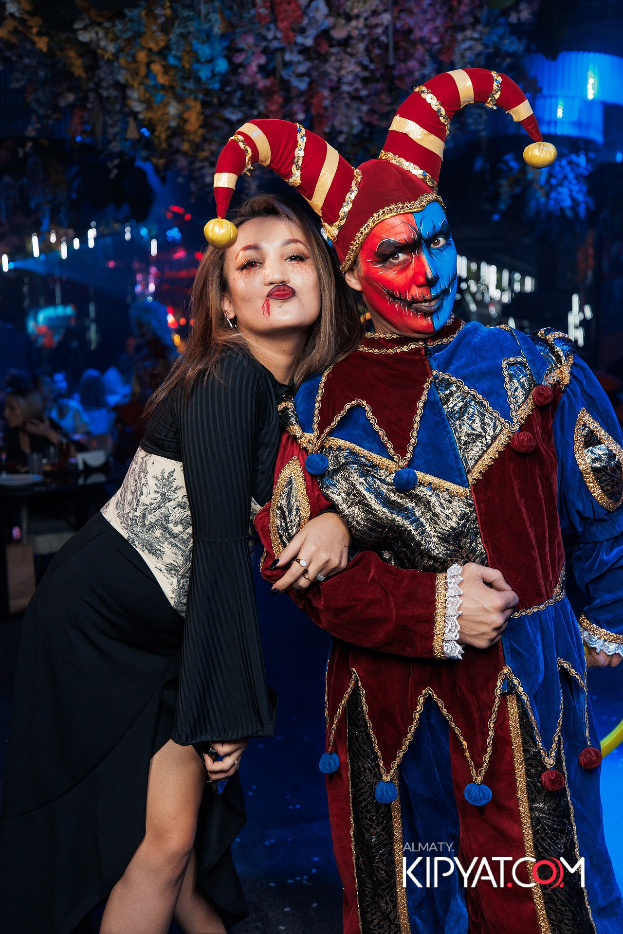 FRIENDS BAR & TERRACE. КИПЯТКОМ АЛМАТЫ! Фотосъемка мероприятий в Алматы