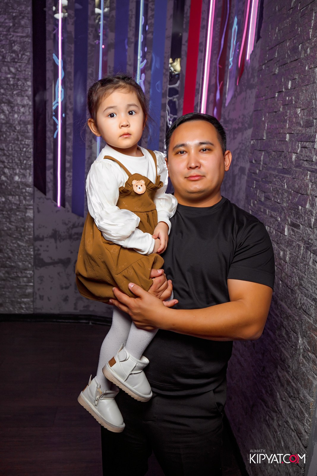 УХО И МЕДВЕДЬ НА ГАГАРИНА. КИПЯТКОМ АЛМАТЫ!