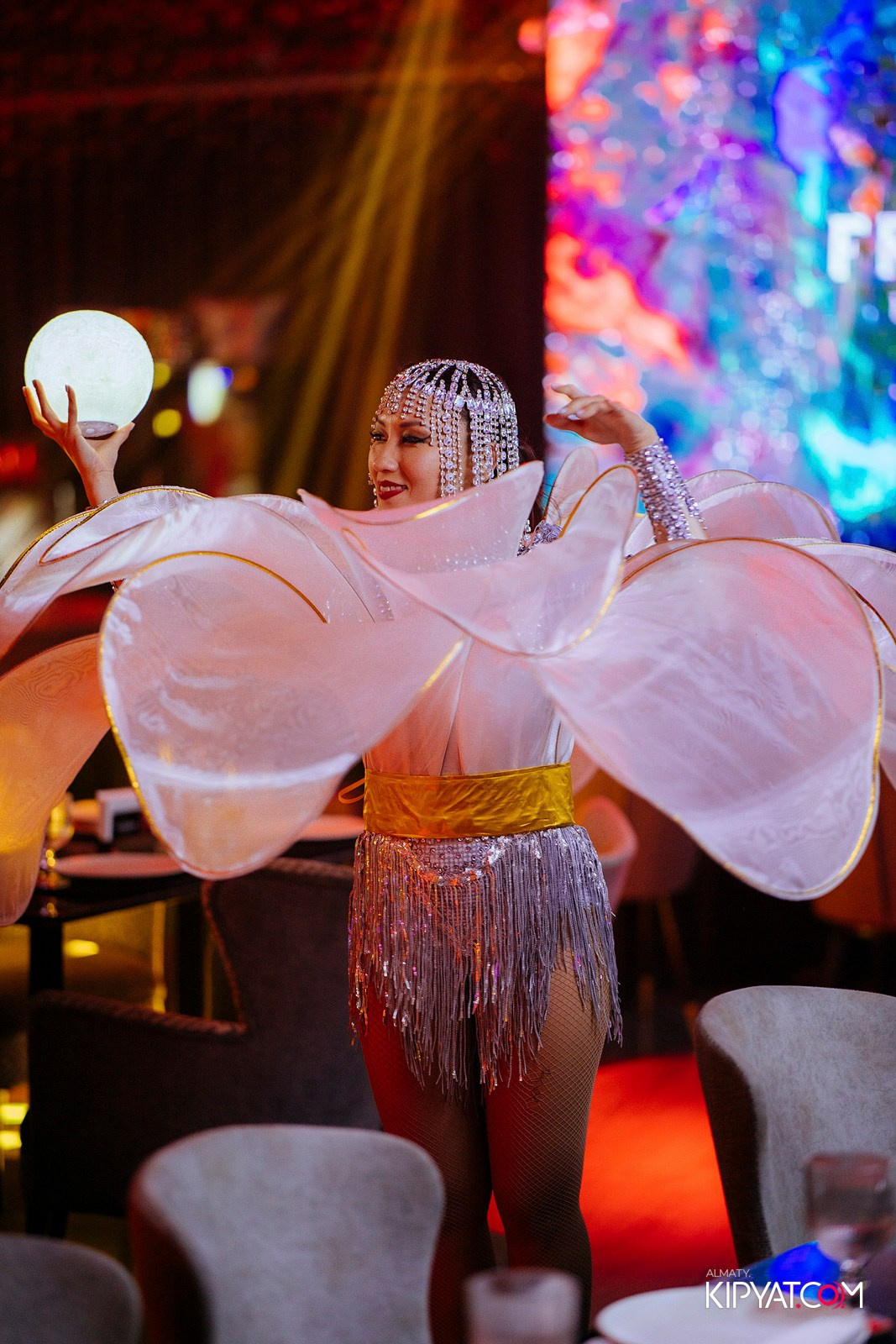 FRIENDS BAR & TERRACE. КИПЯТКОМ АЛМАТЫ! Фотосъемка мероприятий в Алматы