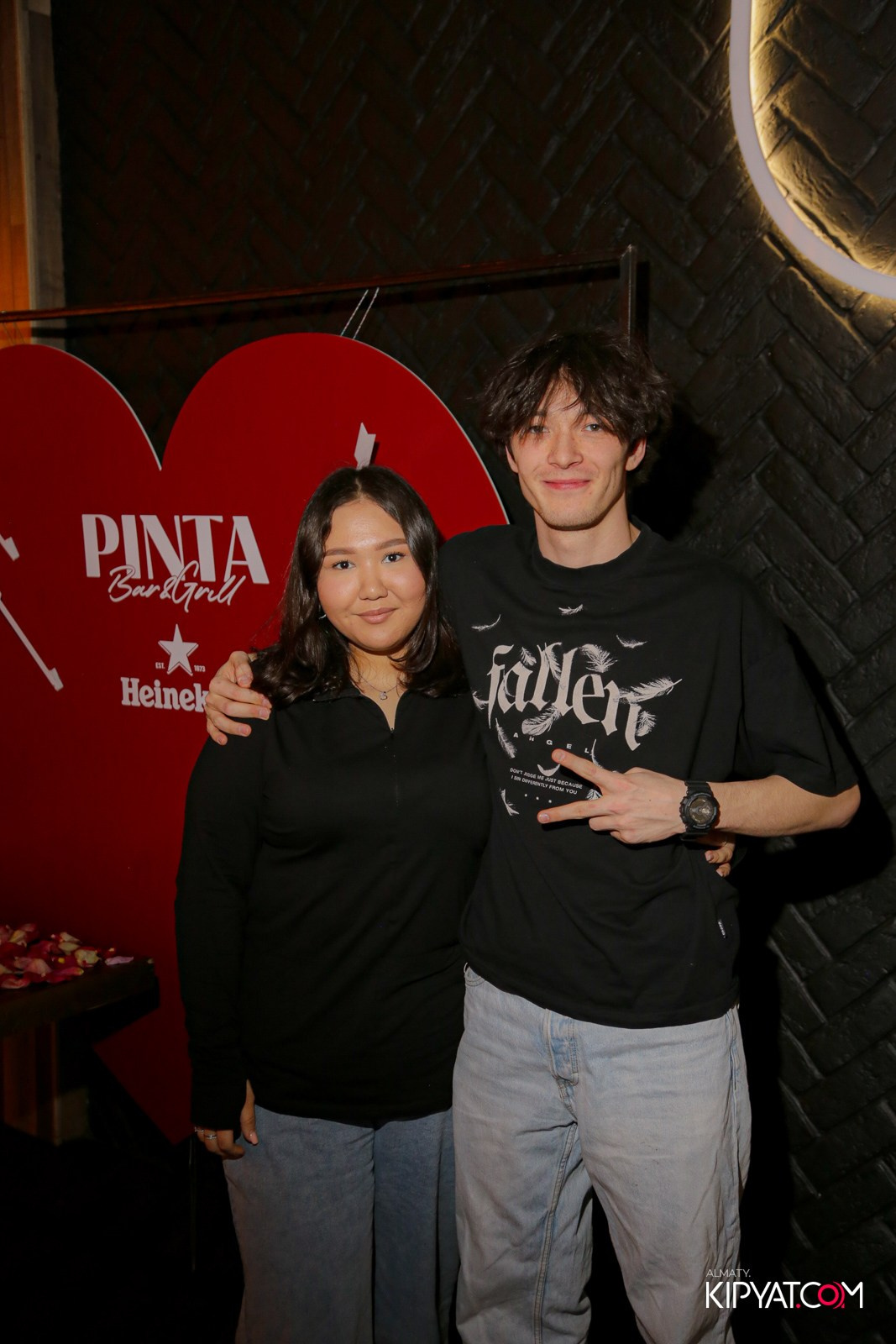 ПИНТА APORT MALL. КИПЯТКОМ АЛМАТЫ!