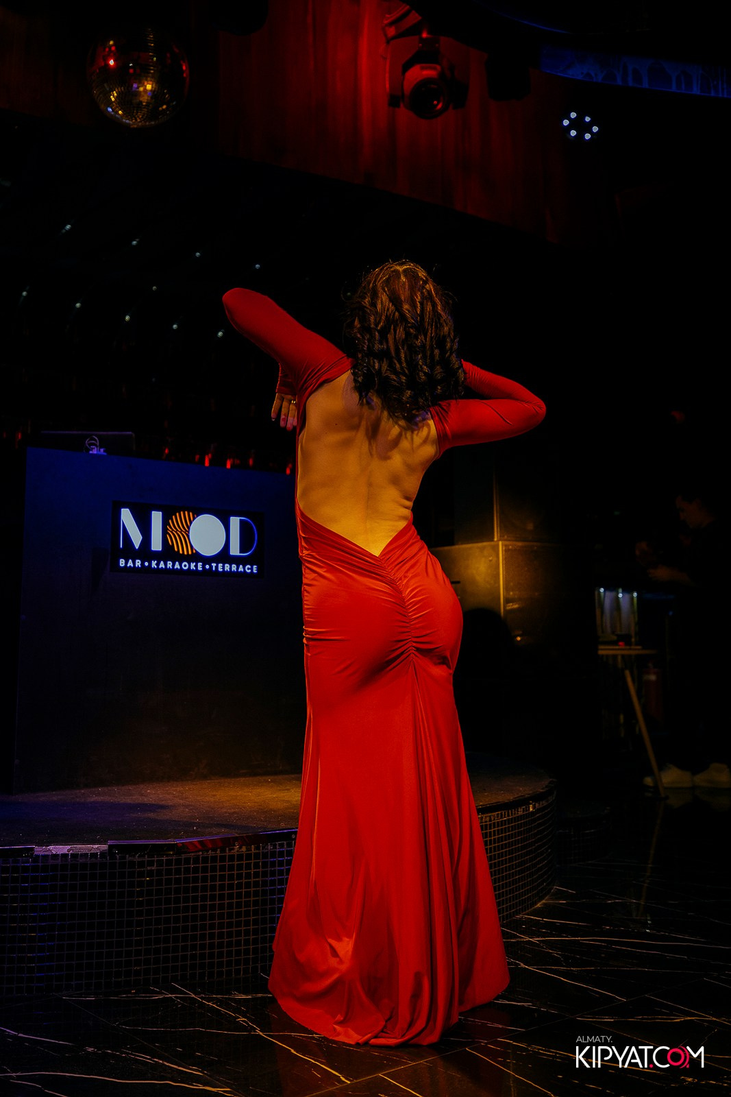 MOOD KARAOKE & TERRACE. КИПЯТКОМ АЛМАТЫ!