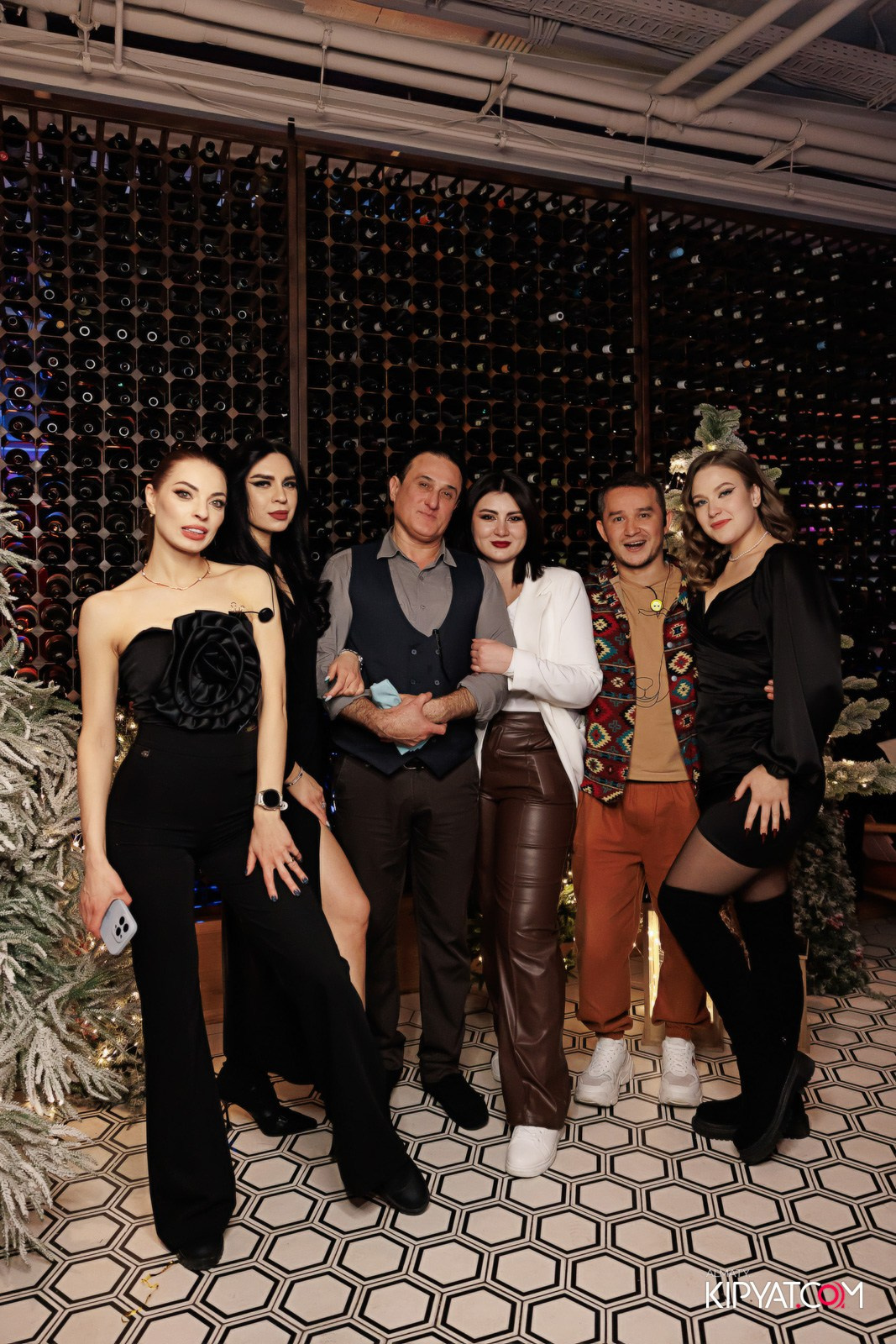 РЕСТОРАН MANANA. КИПЯТКОМ АЛМАТЫ!