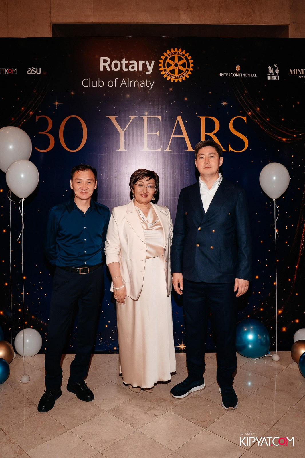БЛАГОТВОРИТЕЛЬНЫЙ УЖИН В ЧЕСТЬ 30-ЛЕТИЯ ROTARY CLUB OF ALMATY. КИПЯТКОМ АЛМАТЫ!