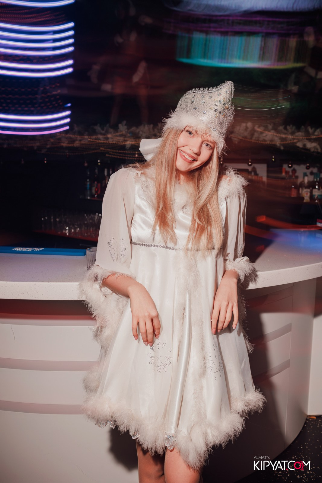 FITNESS ЁЛКА в ночном клубе SANTA BARBARA. КИПЯТКОМ АЛМАТЫ!