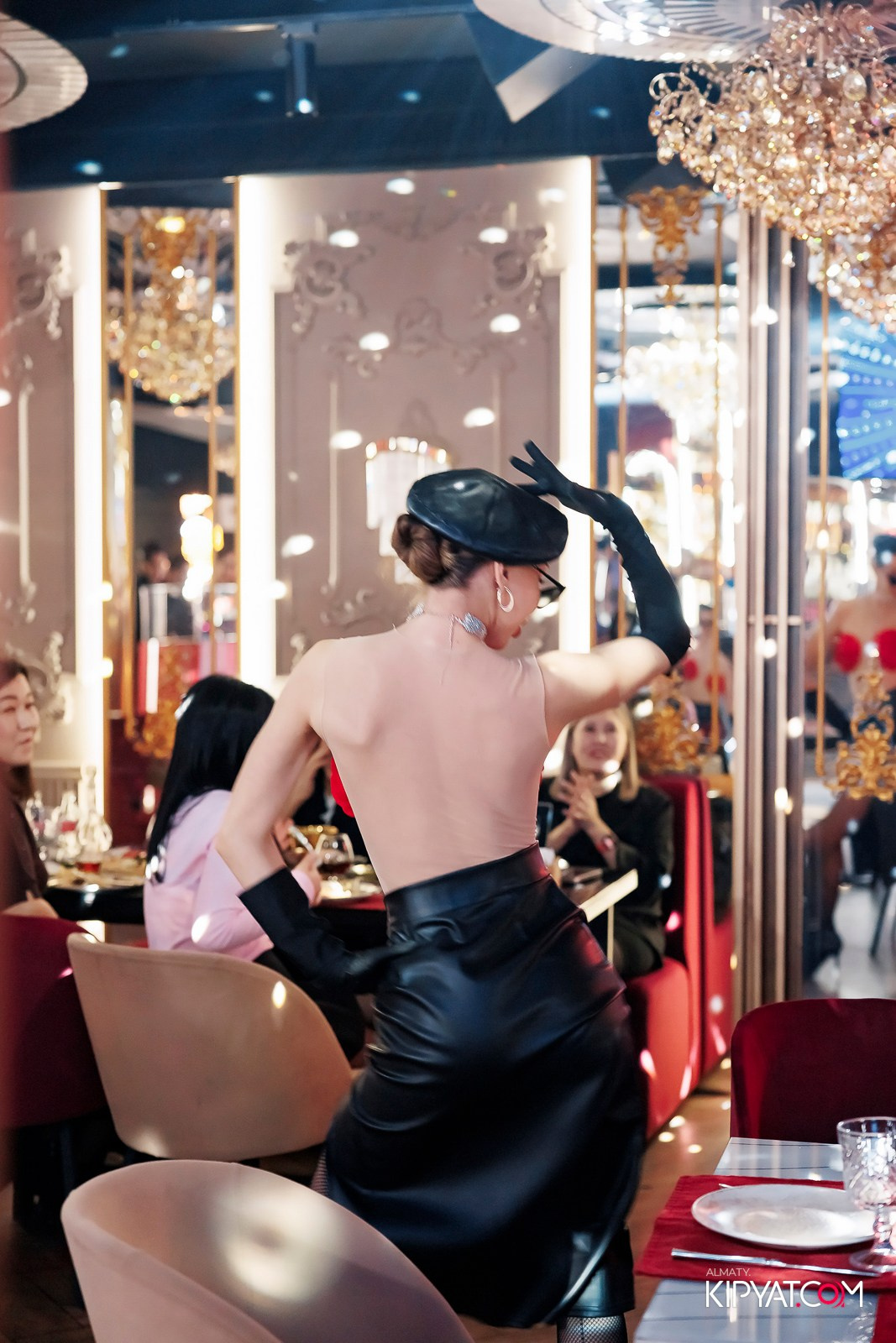 ЗАЯ, НА БИС. КИПЯТКОМ АЛМАТЫ! Фотосъемка мероприятий в Алматы