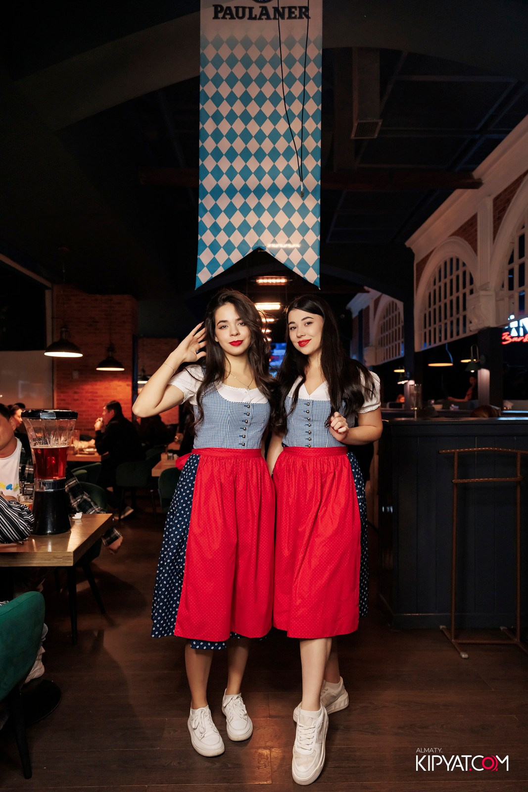 OKTOBERFEST — ПИНТА ADK. КИПЯТКОМ АЛМАТЫ!