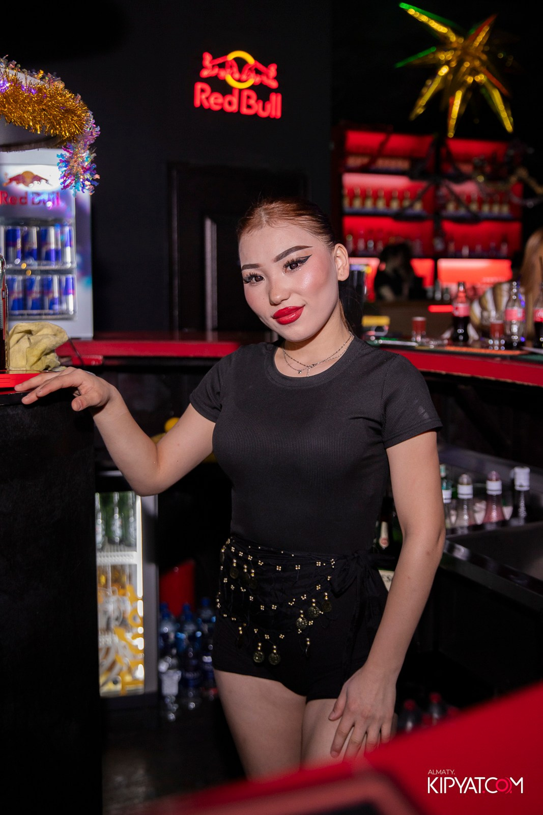 UYAT EMES BAR. КИПЯТКОМ АЛМАТЫ! Фотосъемка мероприятий в Алматы